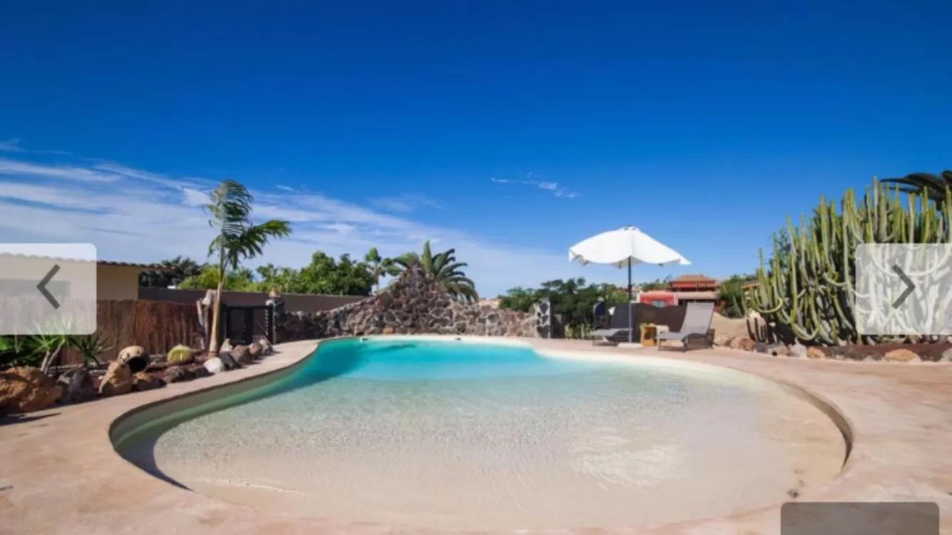 Swimming Pool in Paraiso villas