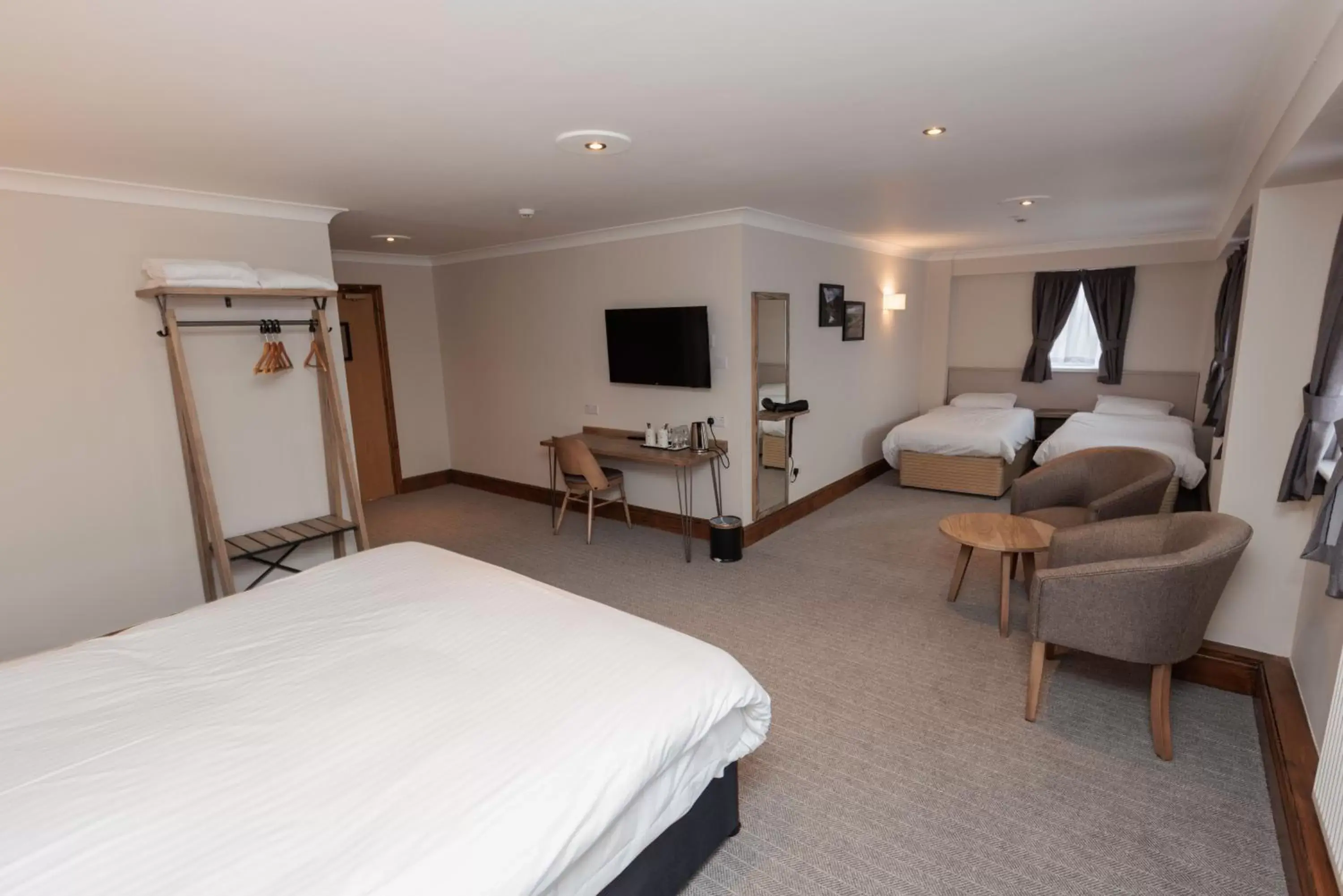 Photo of the whole room in Boundary, Alfreton by Marston's Inns
