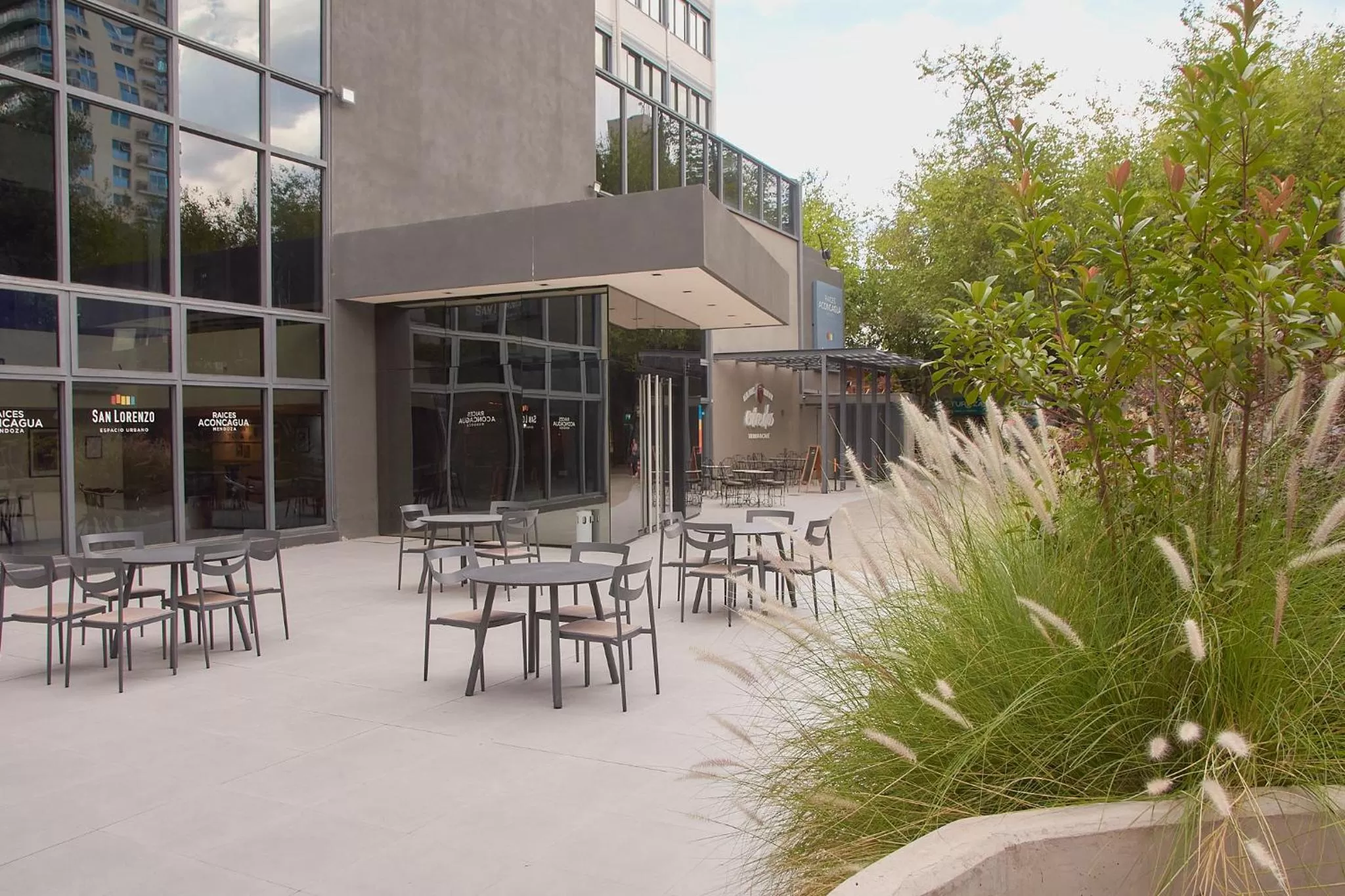 Property building in Hotel Raices Aconcagua