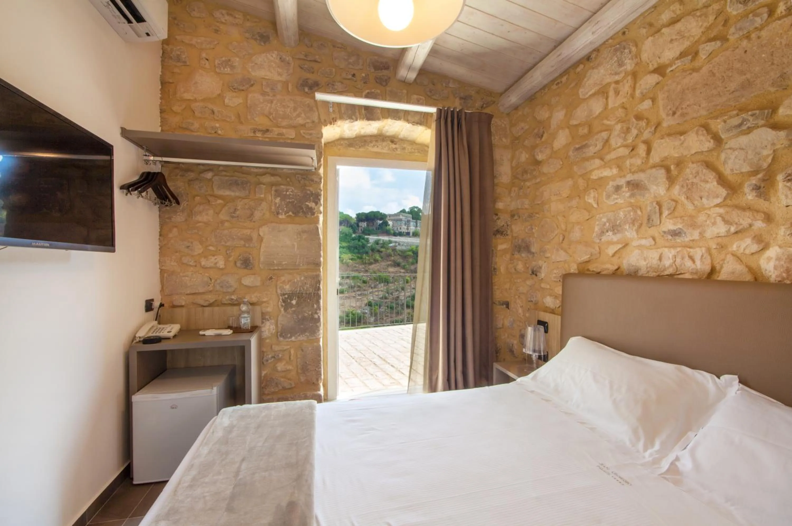 Bed in San Giorgio Palace Hotel Ragusa Ibla