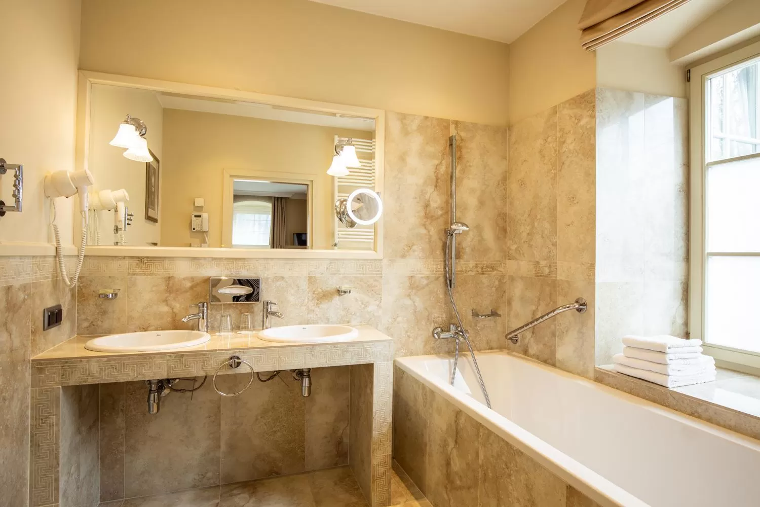 Bathroom in Zamek Topacz