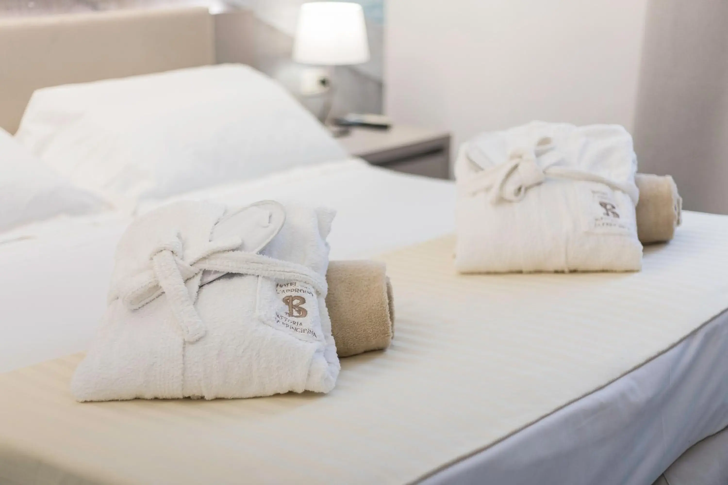 Bedroom, Bed in Hotel L'Approdo Bedroom, Bed in Hotel L'Approdo