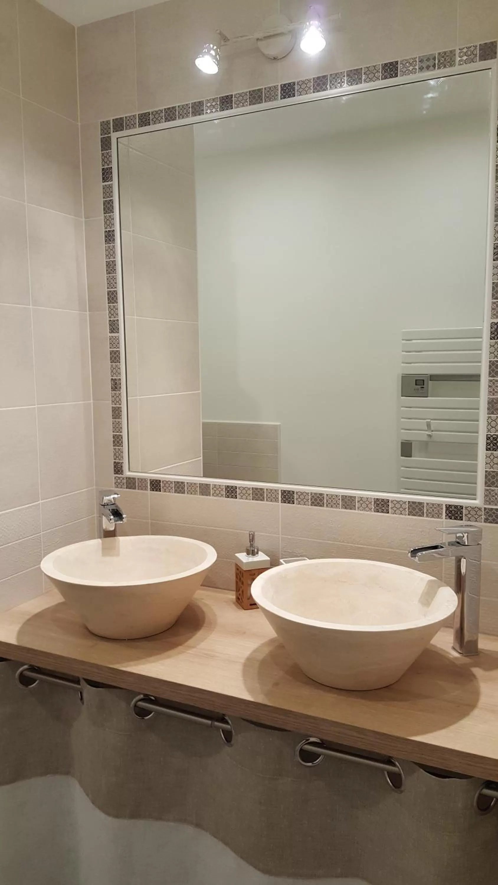 Bathroom in B&B Des Histoires d'Anges - Côté Jardin - Accueil Vélo