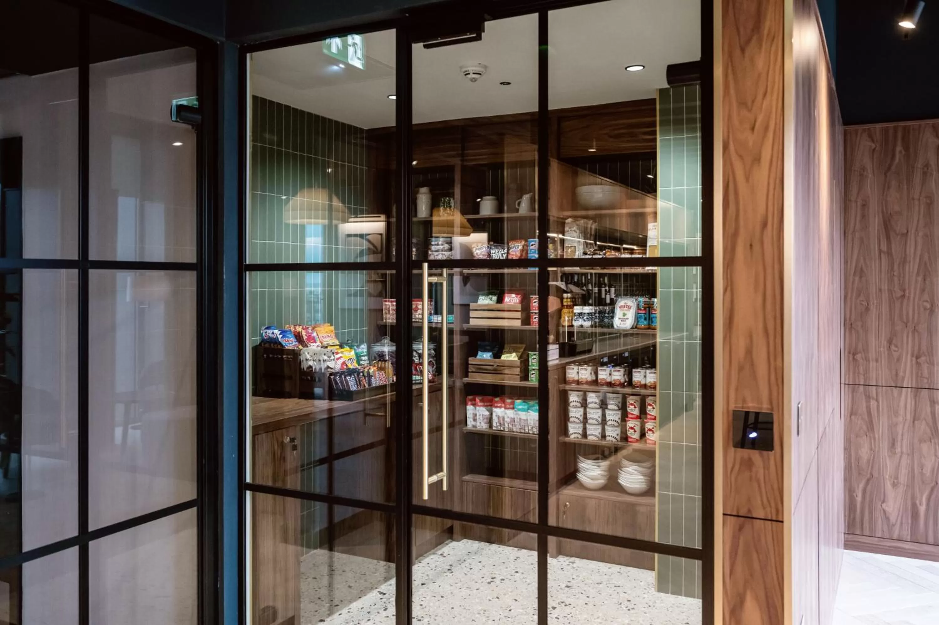 Dining area in Wilde Aparthotels Manchester City Centre