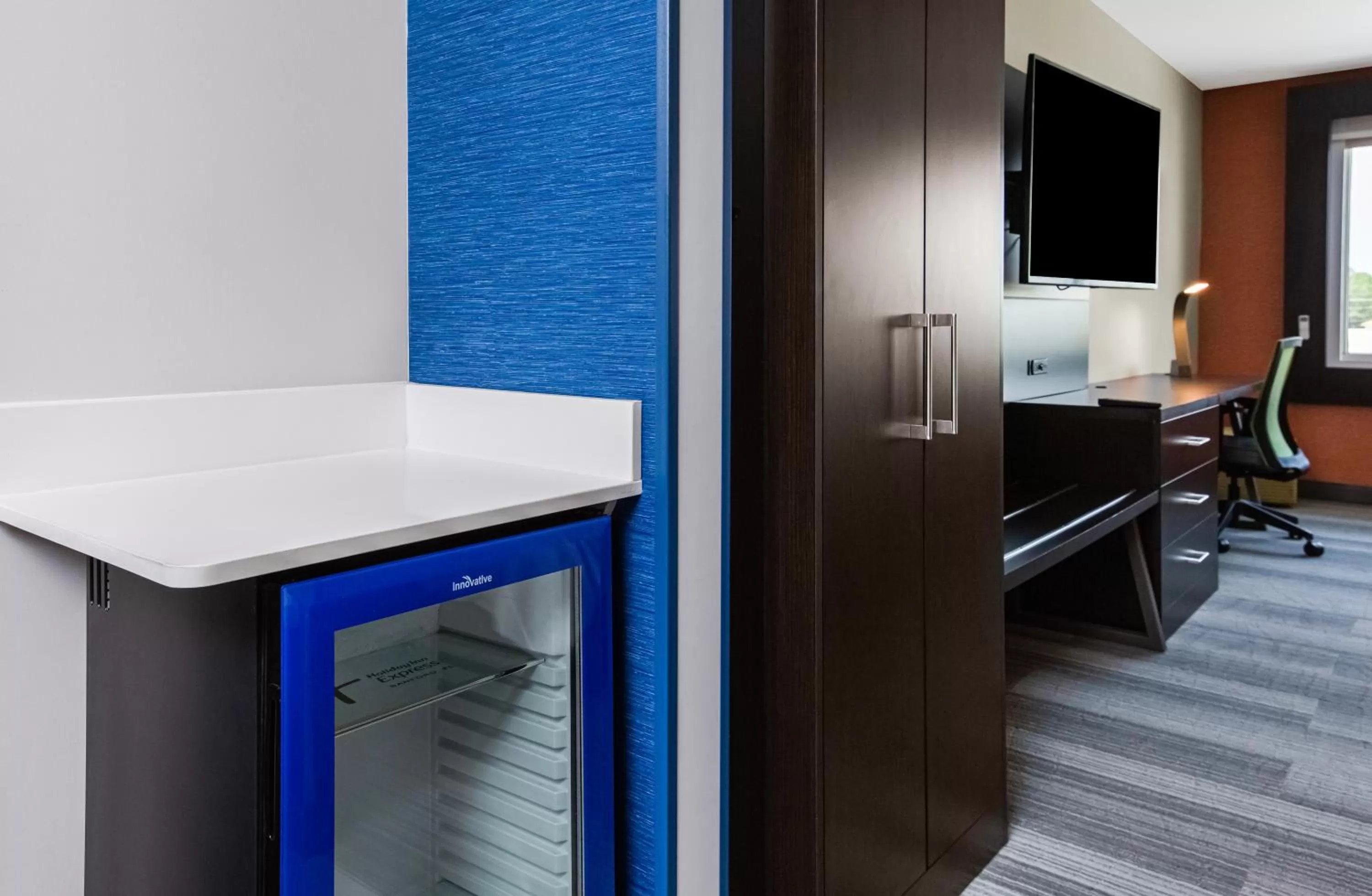 Bedroom in Holiday Inn Express & Suites Sanford - Lake Mary by IHG