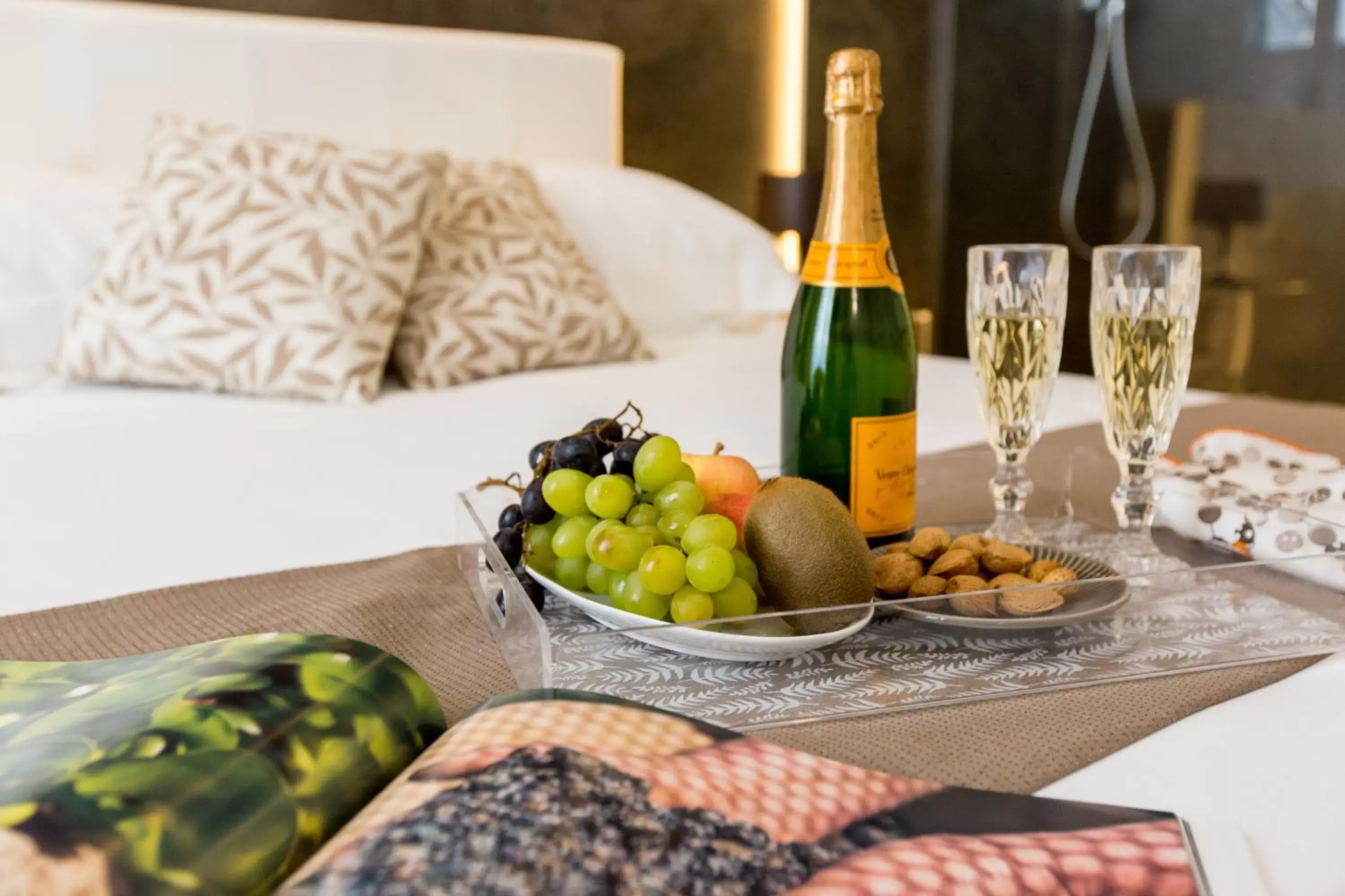 Bedroom in Palermo In Suite Aparthotel Bedroom in Palermo In Suite Aparthotel