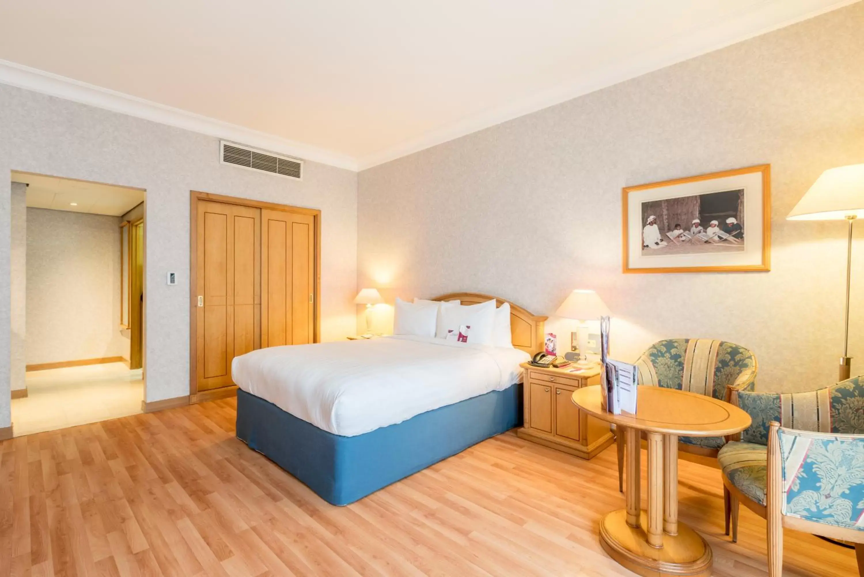 Bedroom, Bed in Millennium Downtown Bedroom, Bed in Millennium Downtown