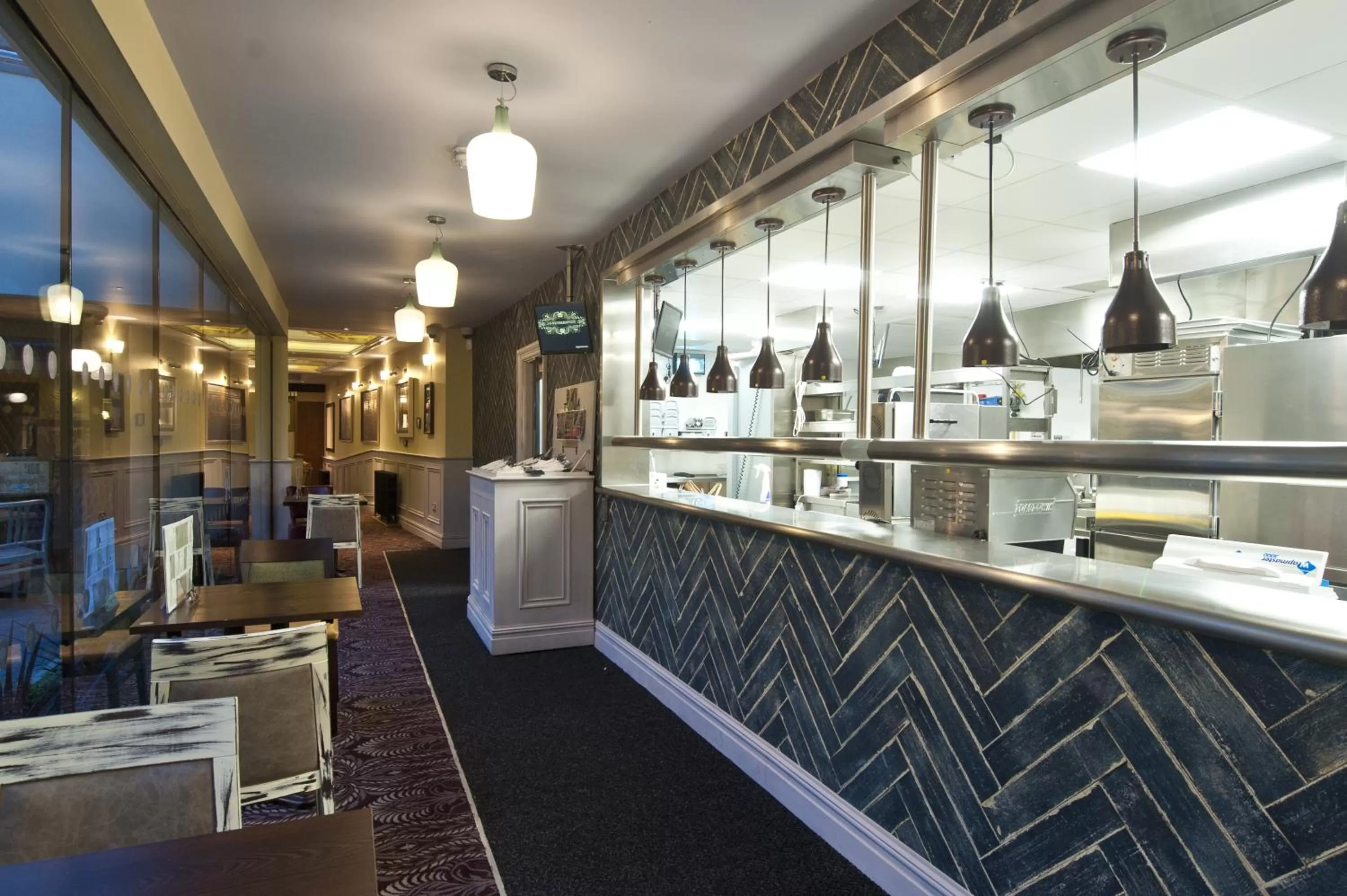 Area and facilities, Restaurant/Places to Eat in The Red Lion Wetherspoon