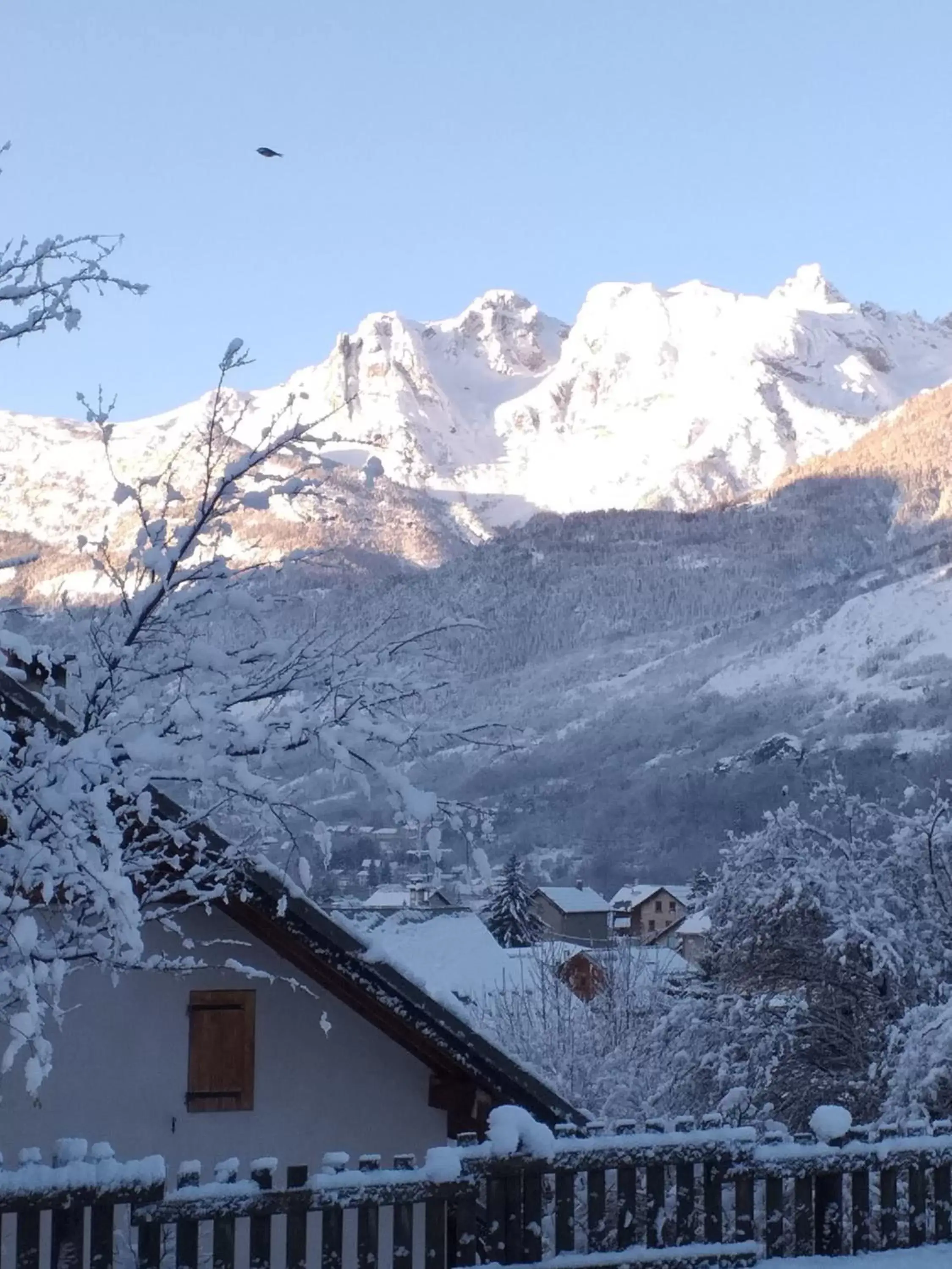 Mountain view, Winter in Le Bacchu Ber