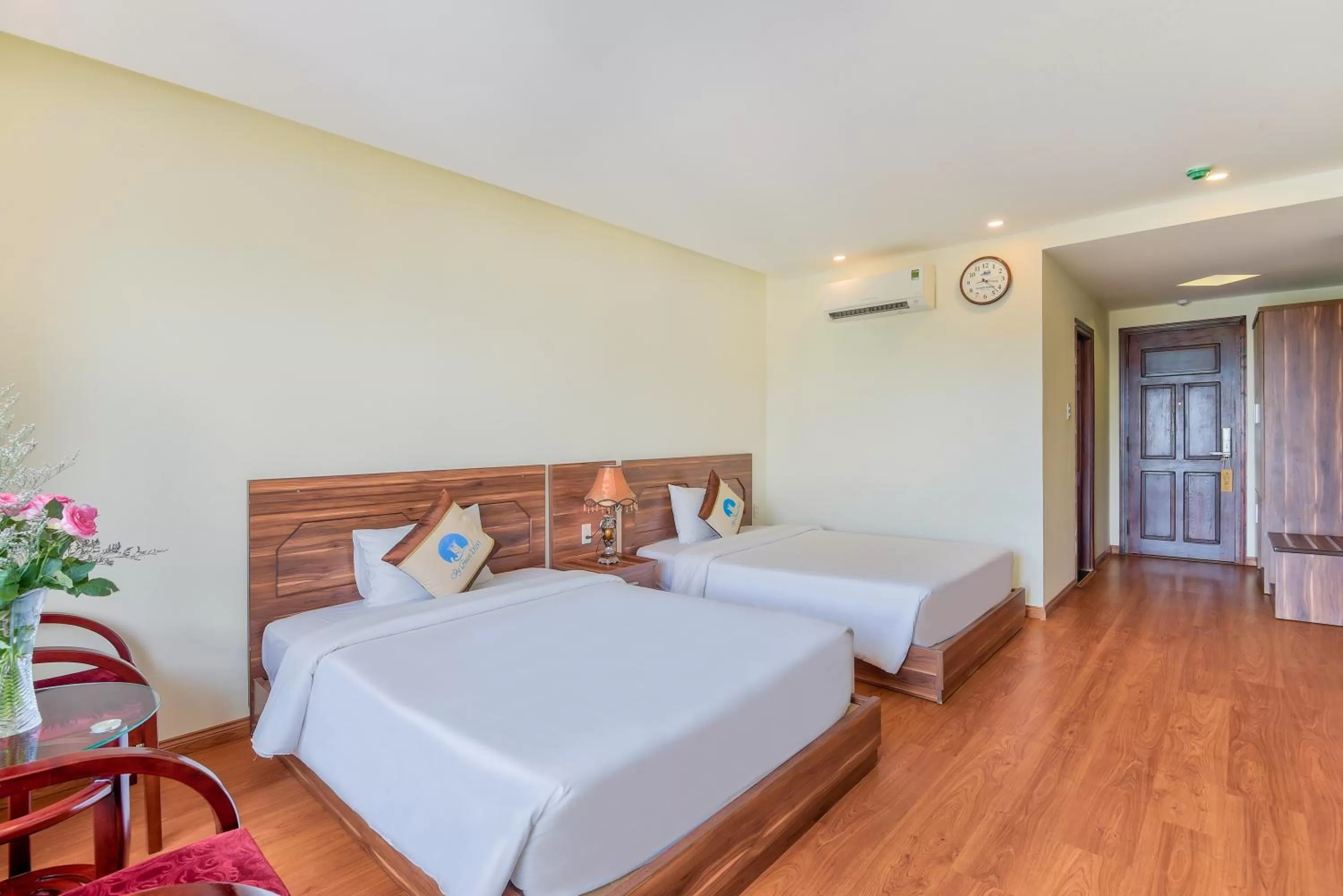 Photo of the whole room, Bed in Sky Beach D20 Nha Trang