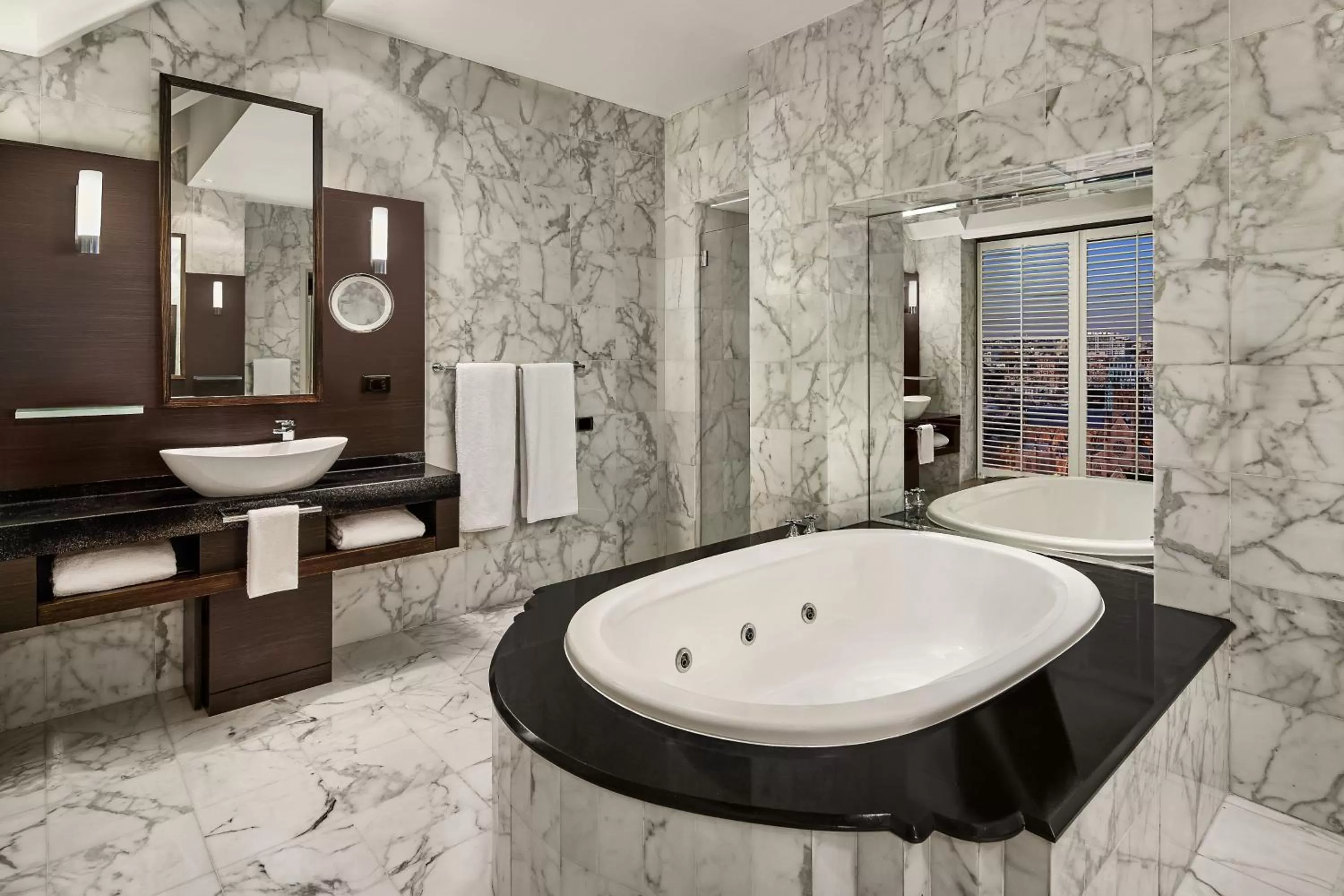 Bedroom in Sheraton Grand Sydney Hyde Park