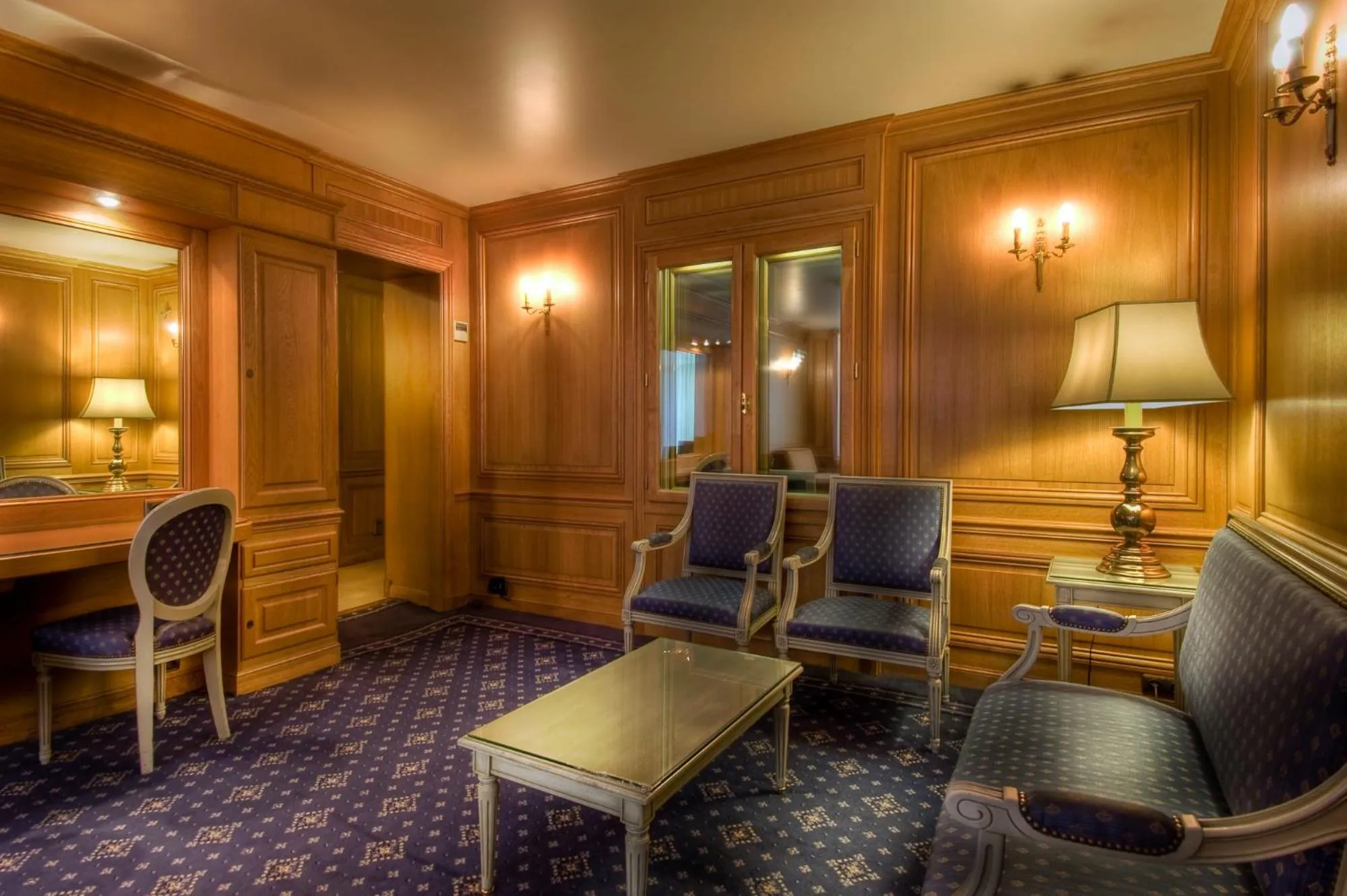 Lounge or bar in Hôtel Baudelaire Opéra