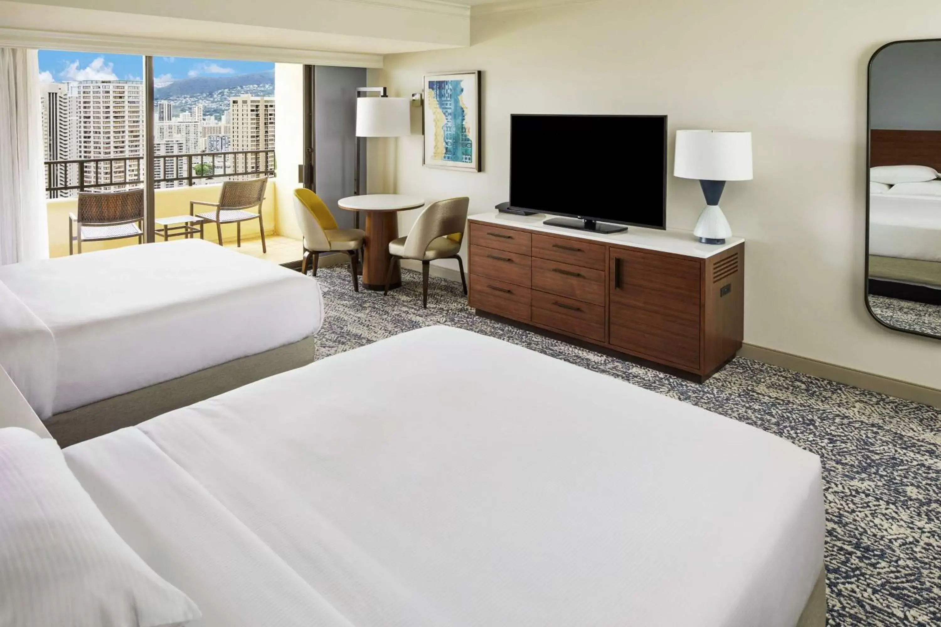 Bed, TV/Entertainment Center in Hilton Hawaiian Village Waikiki Beach Resort