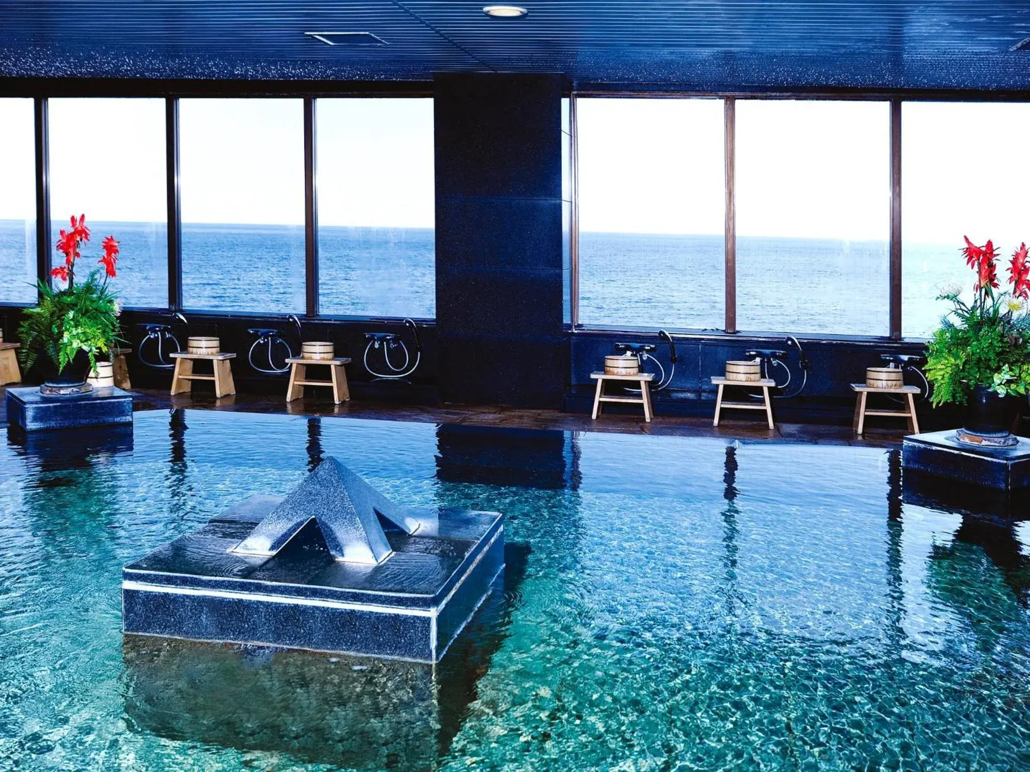 Hot Spring Bath, Swimming Pool in Hotel Resorpia Atami