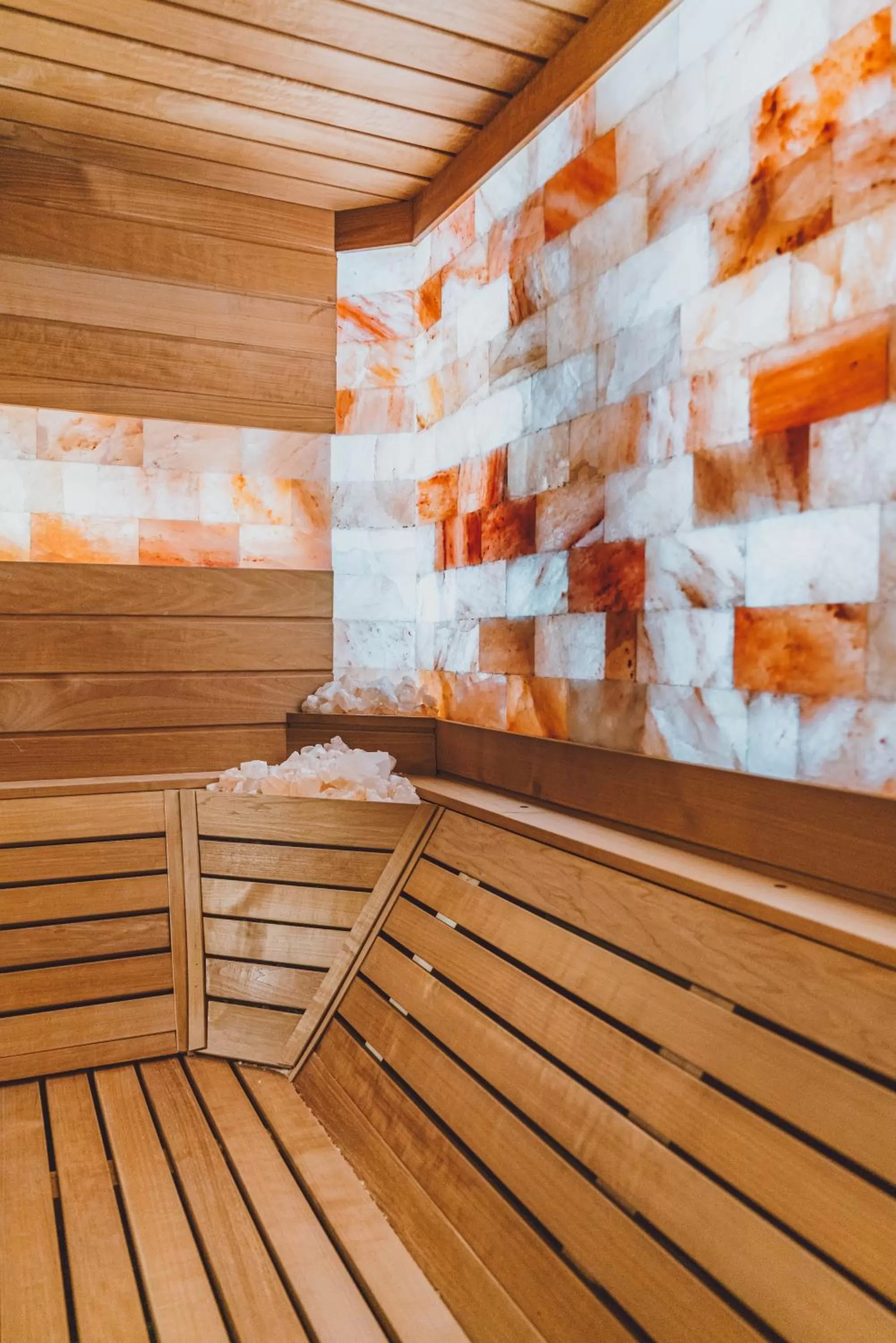 Sauna in Emerald Hotel