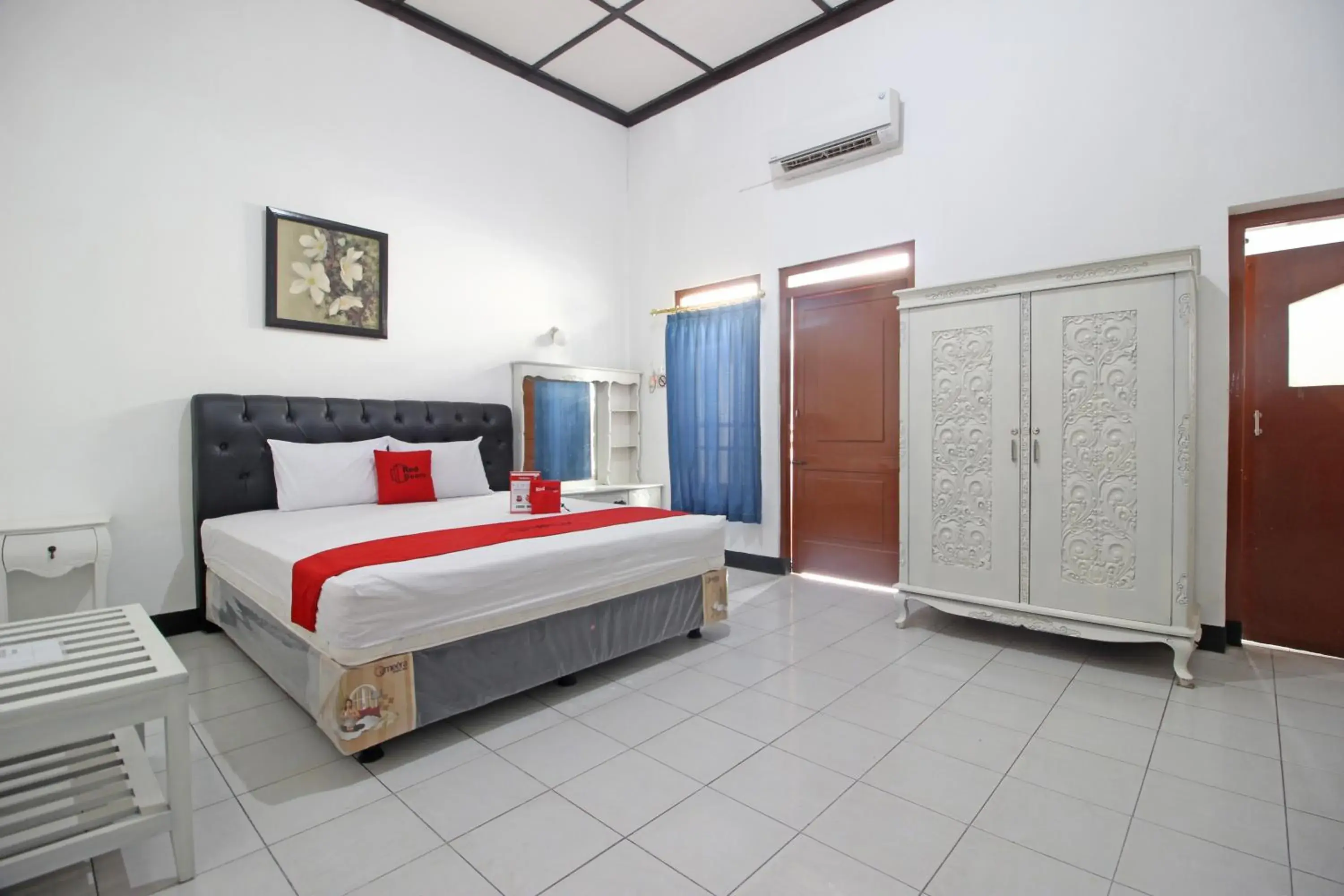 Bedroom, Bed in RedDoorz Plus @ Taman Siswa 3 Bedroom, Bed in RedDoorz Plus @ Taman Siswa 3