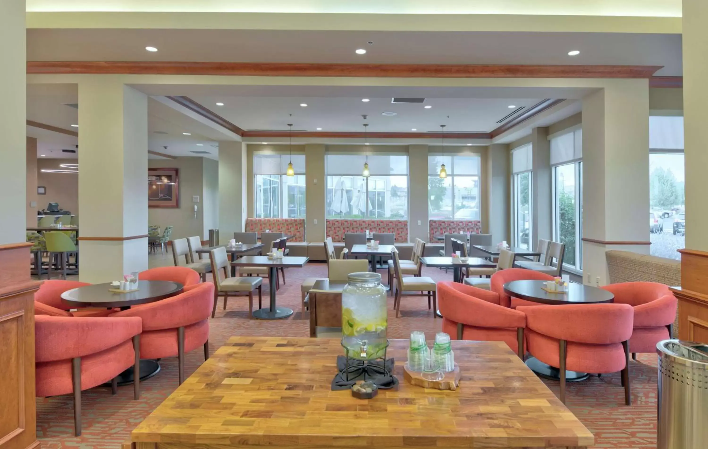 Lobby or reception, Lounge/Bar in Hilton Garden Inn Laramie