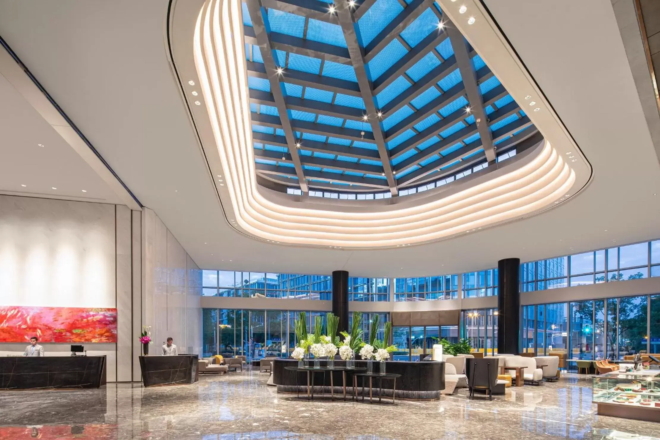 Lobby or reception in Crowne Plaza Shanghai Hongqiao, an IHG Hotel