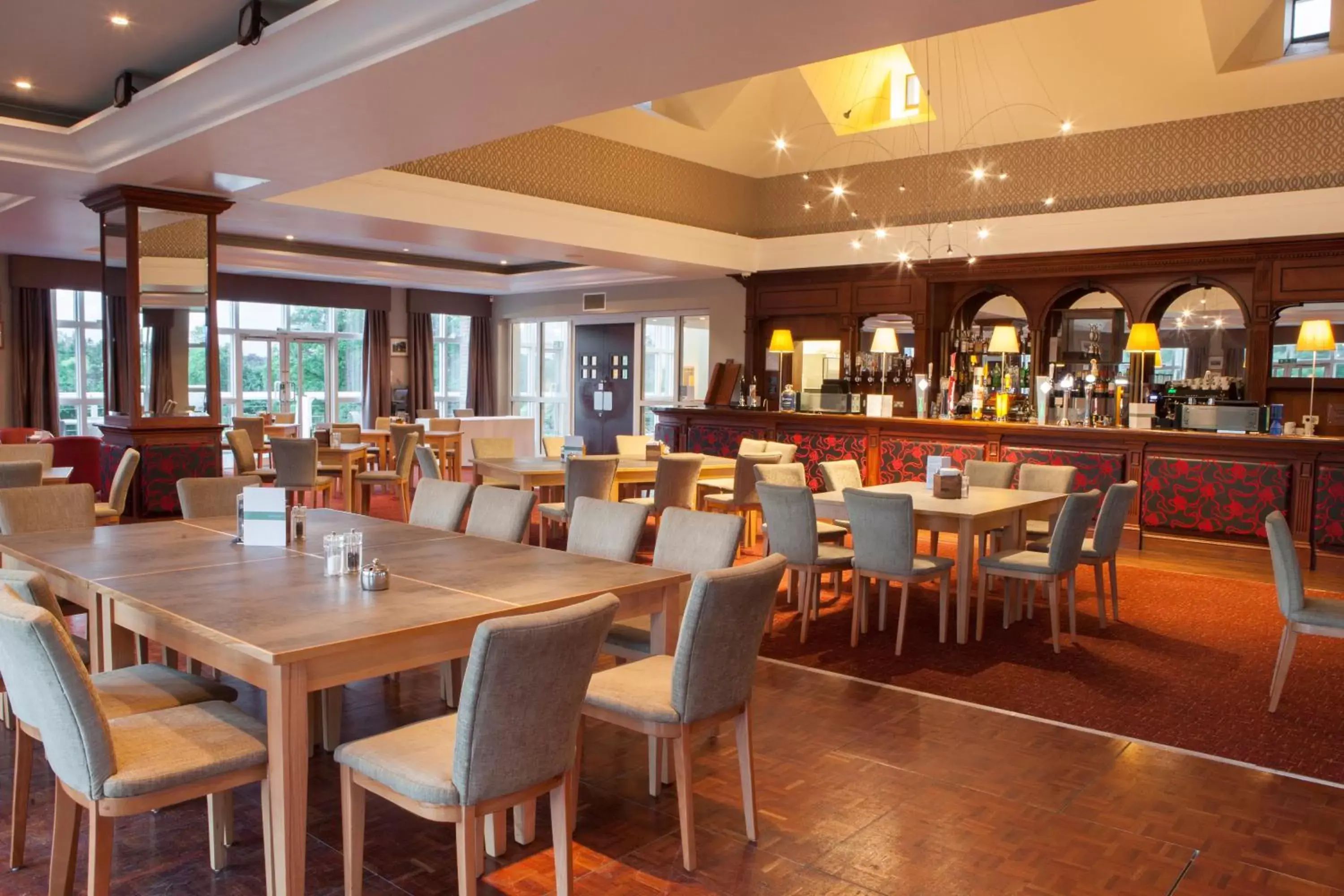 Restaurant/Places to Eat in Hawkstone Park