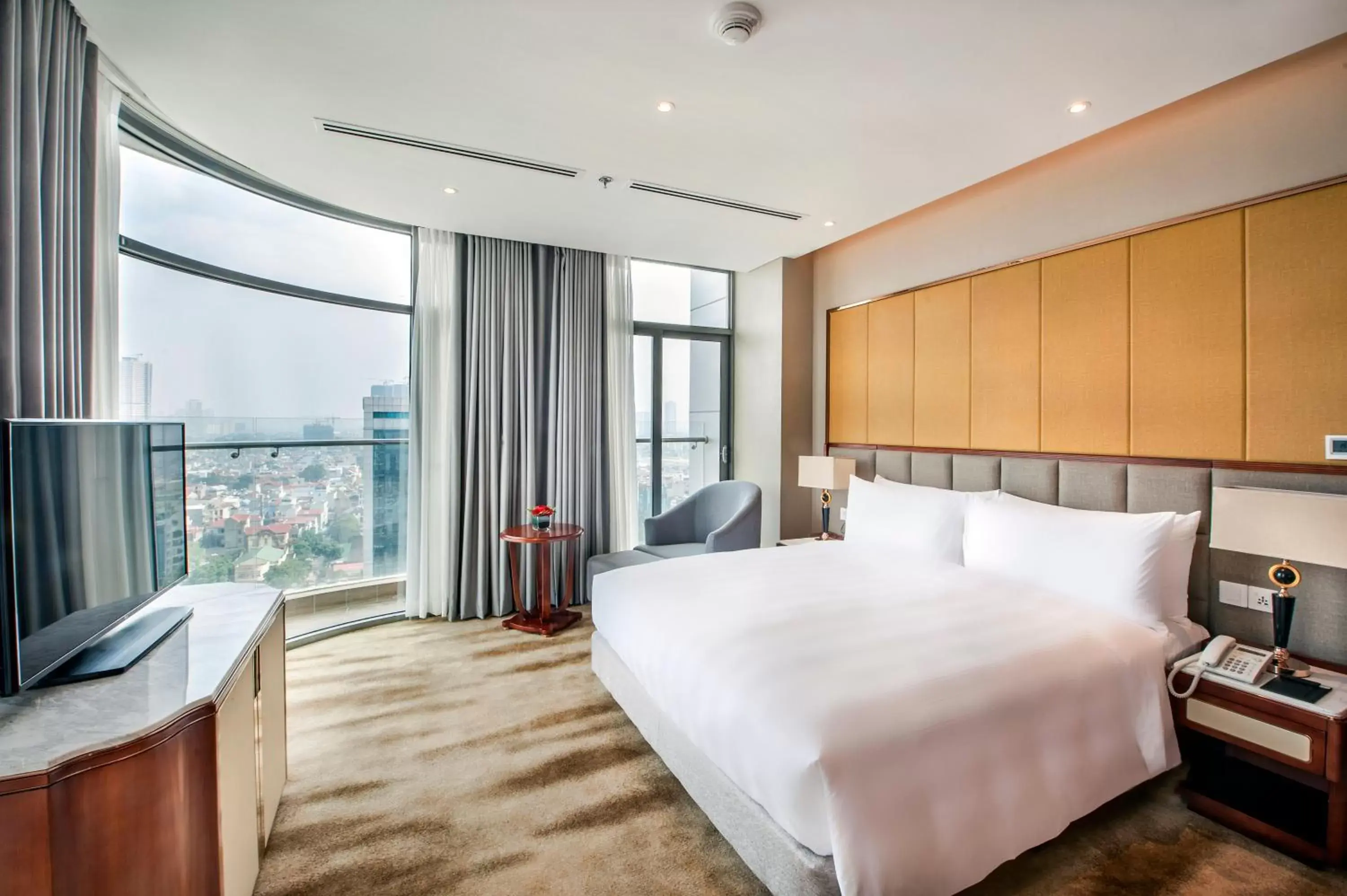 City view, Bed in Wyndham Garden Hanoi City view, Bed in Wyndham Garden Hanoi