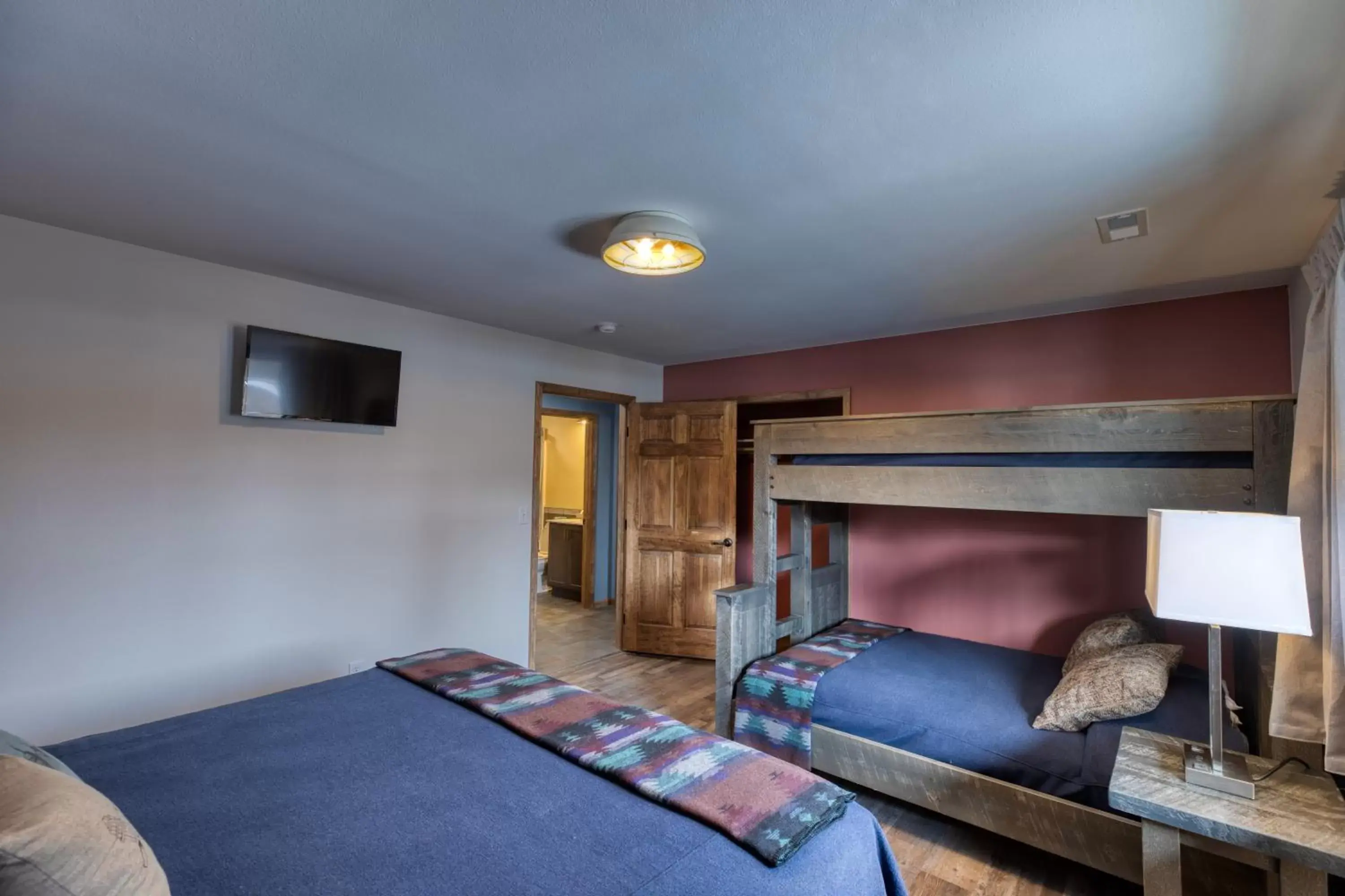 Bunk Bed in Lewis & Clark Resort