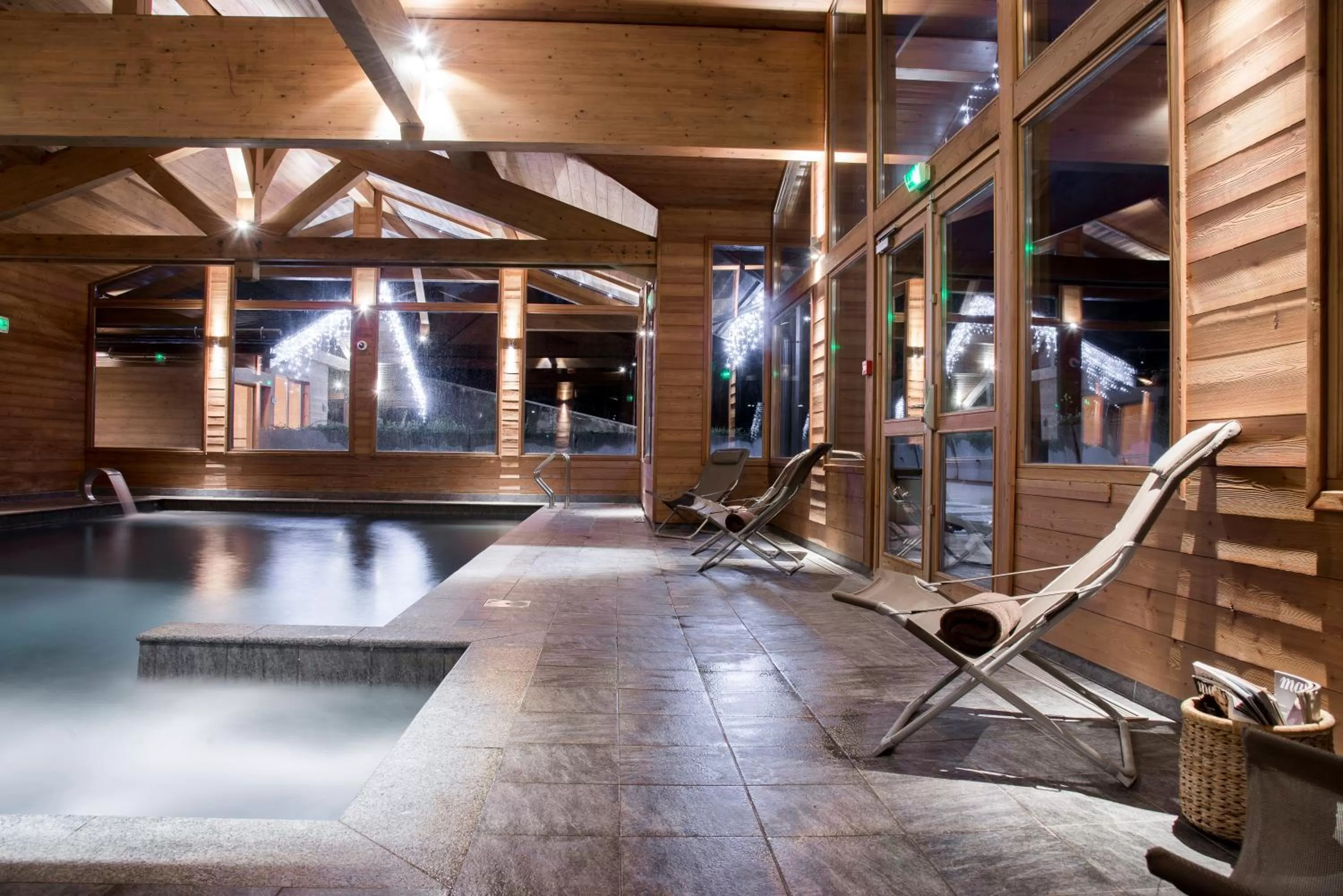 Swimming pool in Résidence - Les Grandes Alpes