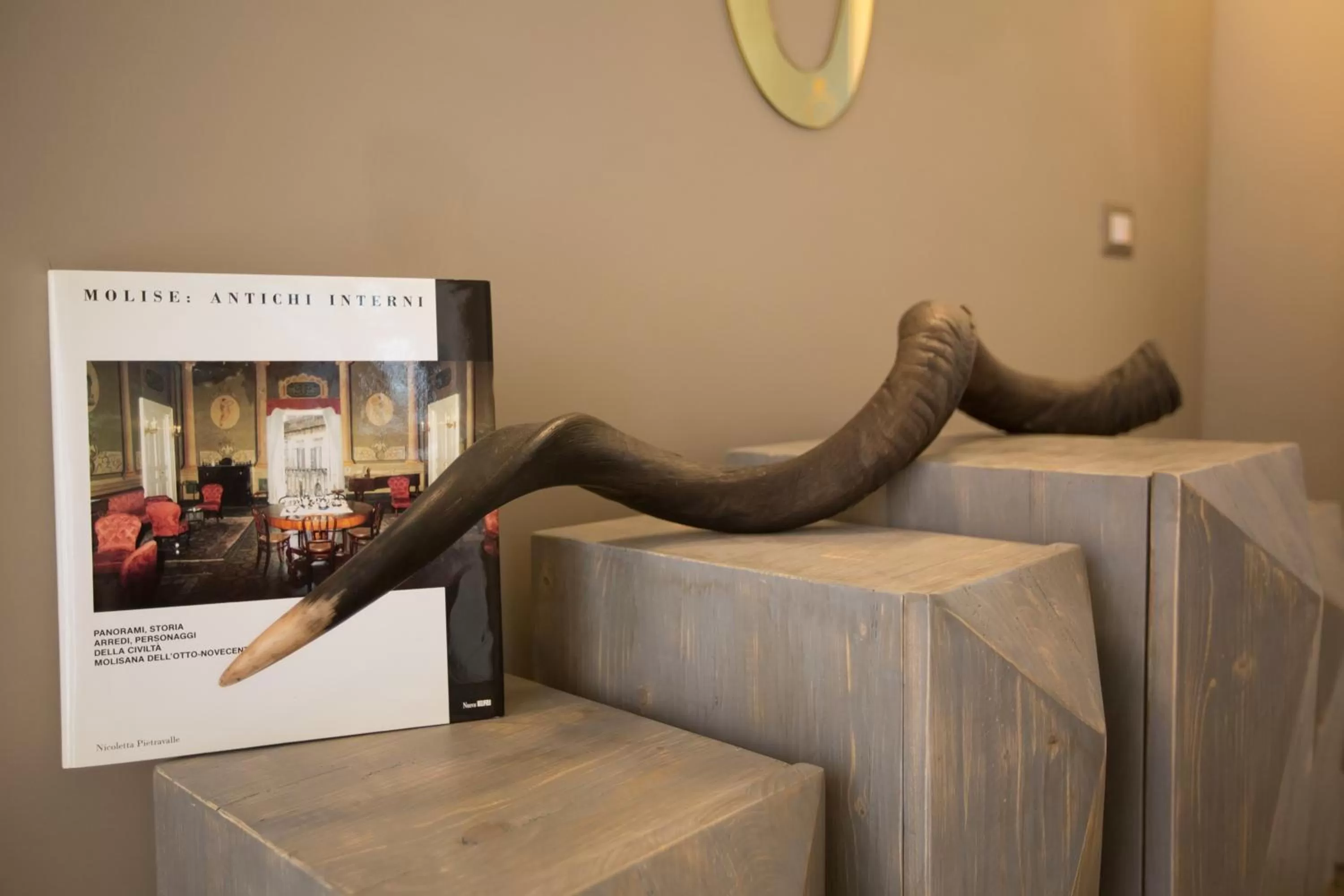 Decorative detail in Palazzo Cannavina Suite & Private SPA