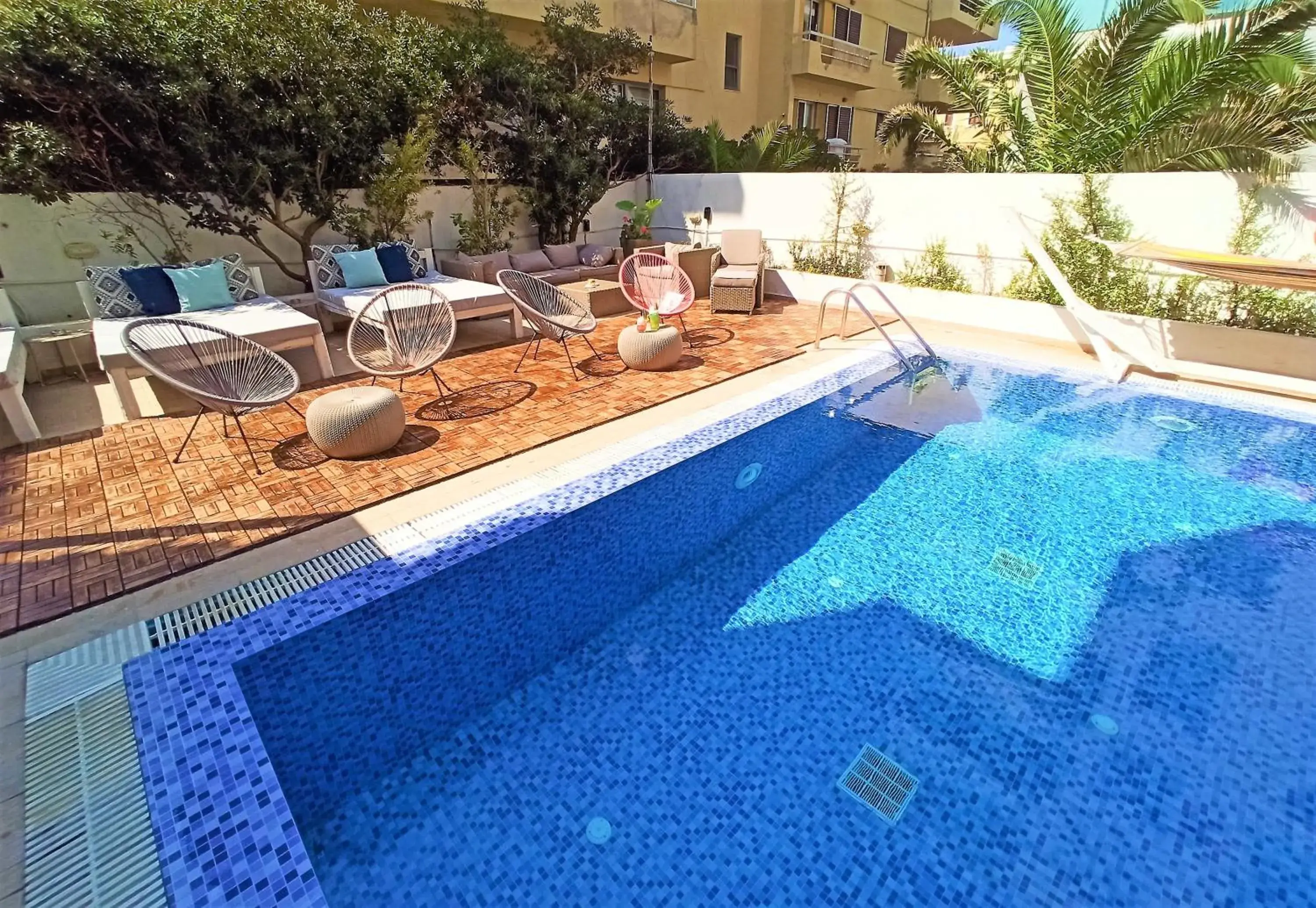 Property building, Swimming Pool in Hotel Parthenon Rodos city