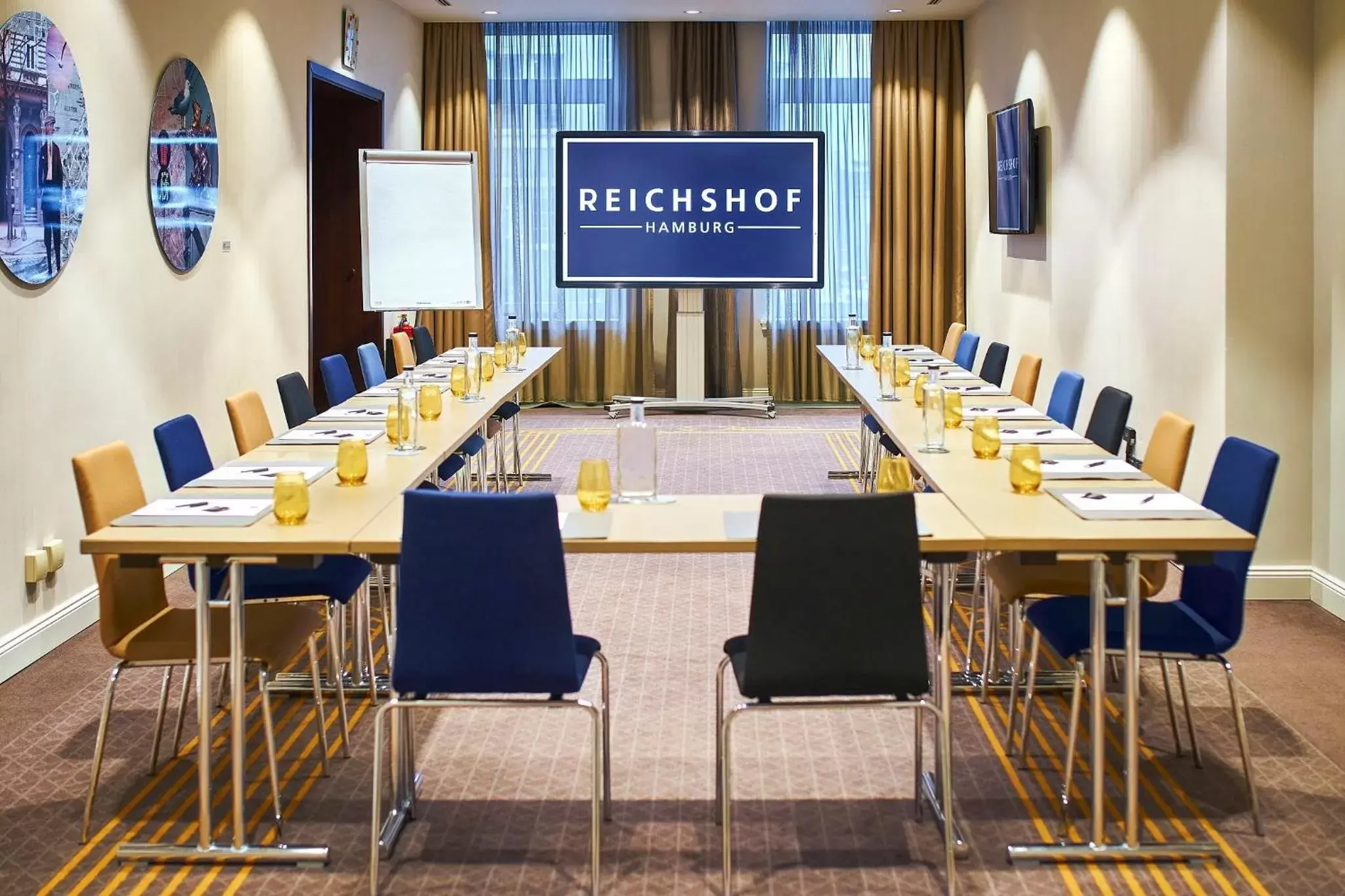 Meeting/conference room in Reichshof Hotel Hamburg