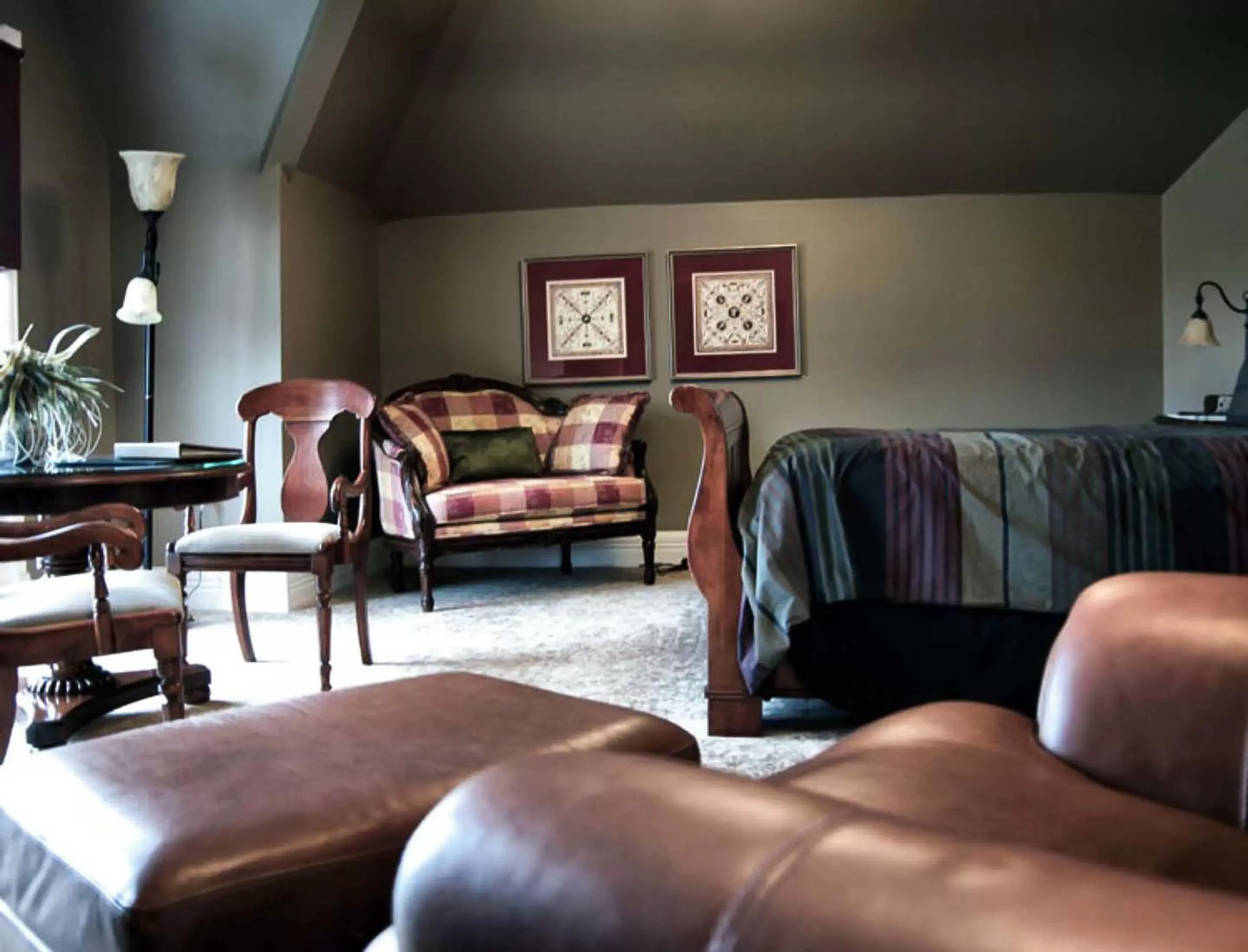 Seating Area in The Inn on Ferry Street