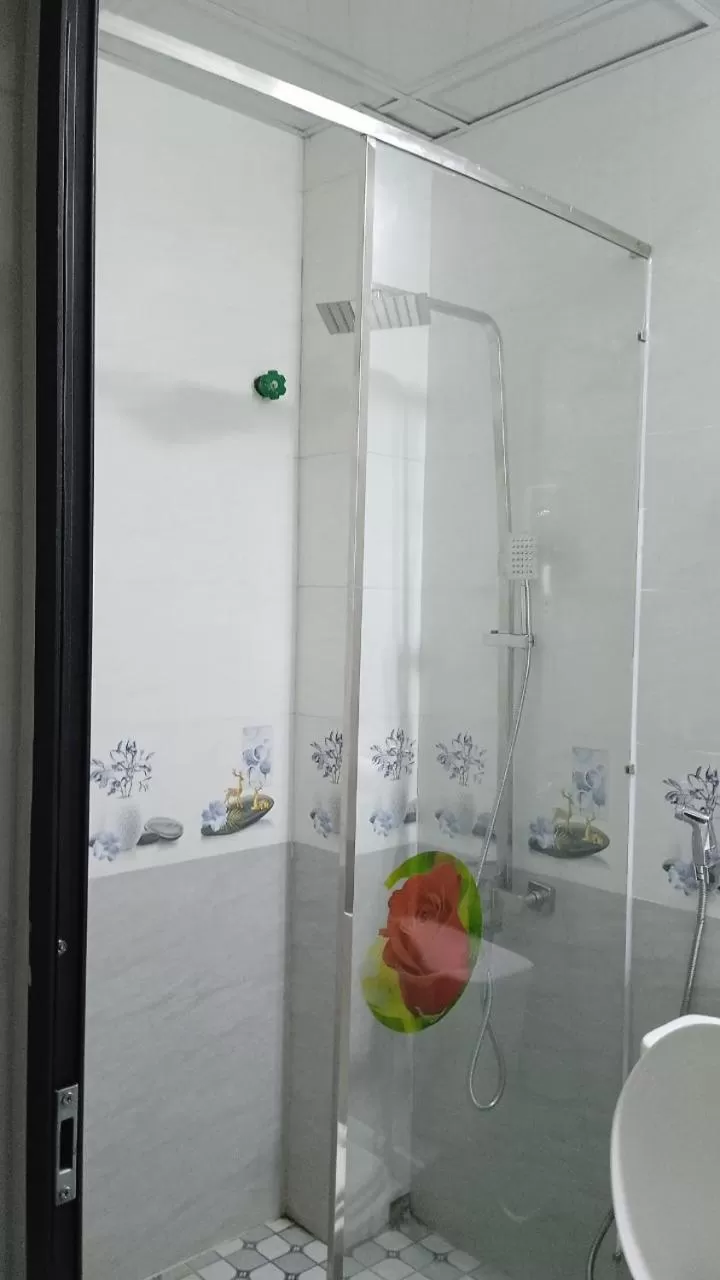 Bathroom in Hotel Thanh Bình 2