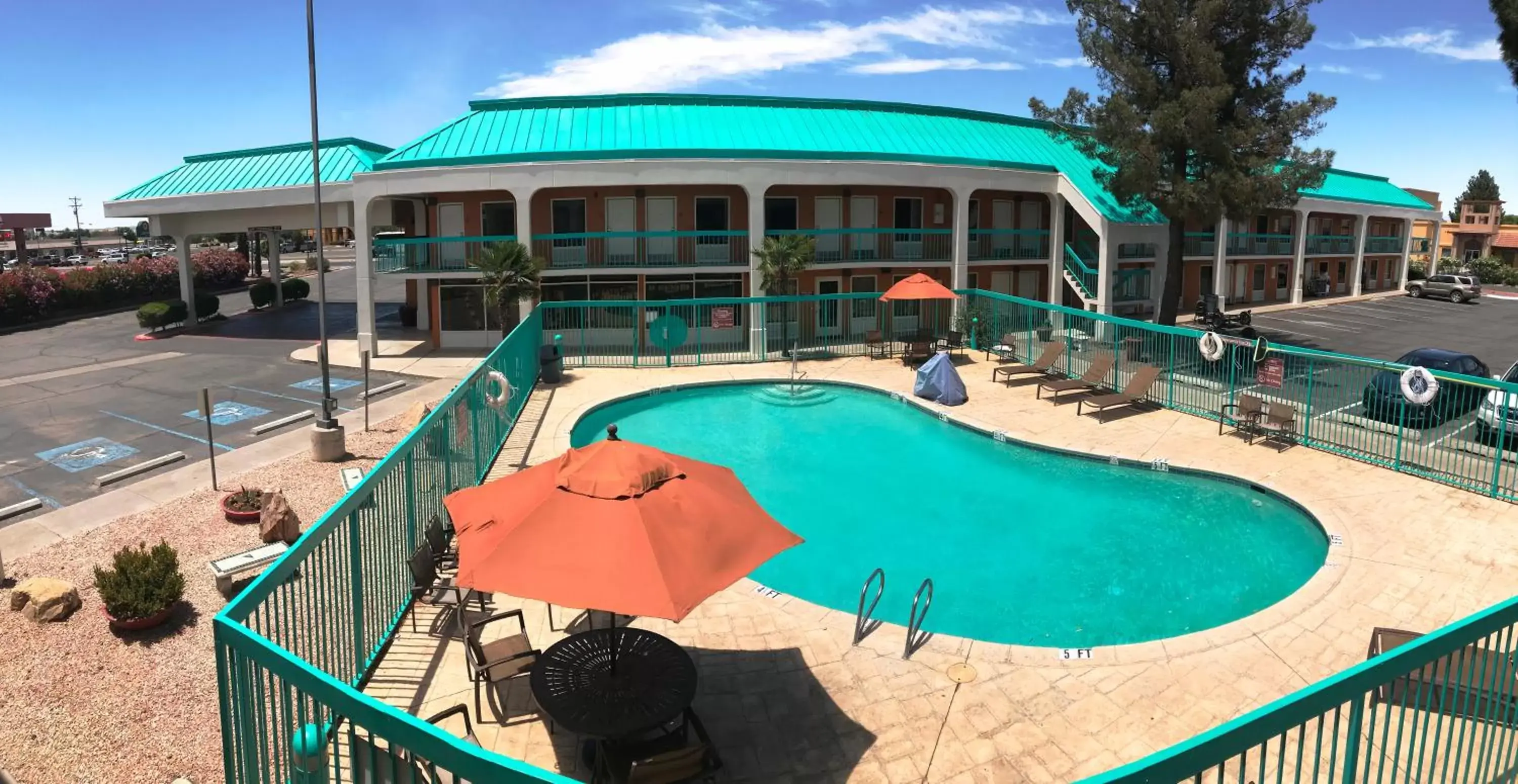 Swimming pool, Pool View in Days Inn by Wyndham Las Cruces