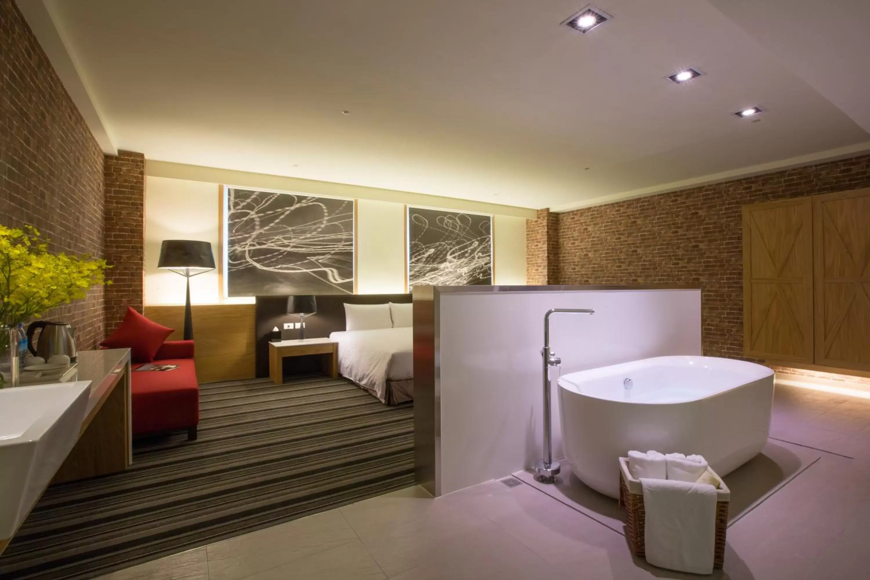 Deluxe Suite in Guide Education Culture Hotel Kaohsiung Museum of Fine Arts
