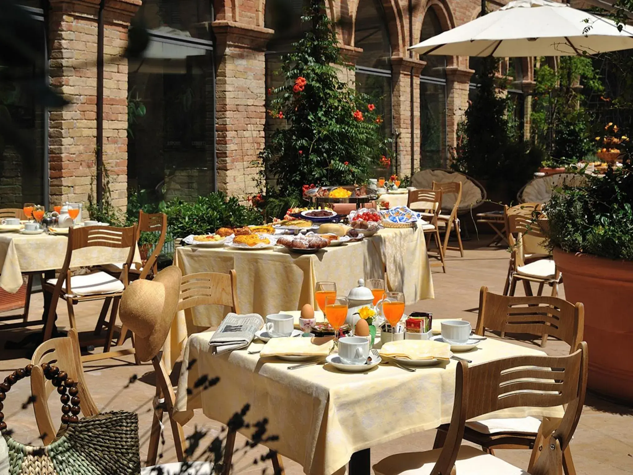 Balcony/Terrace, Restaurant/Places to Eat in Albergo San Domenico