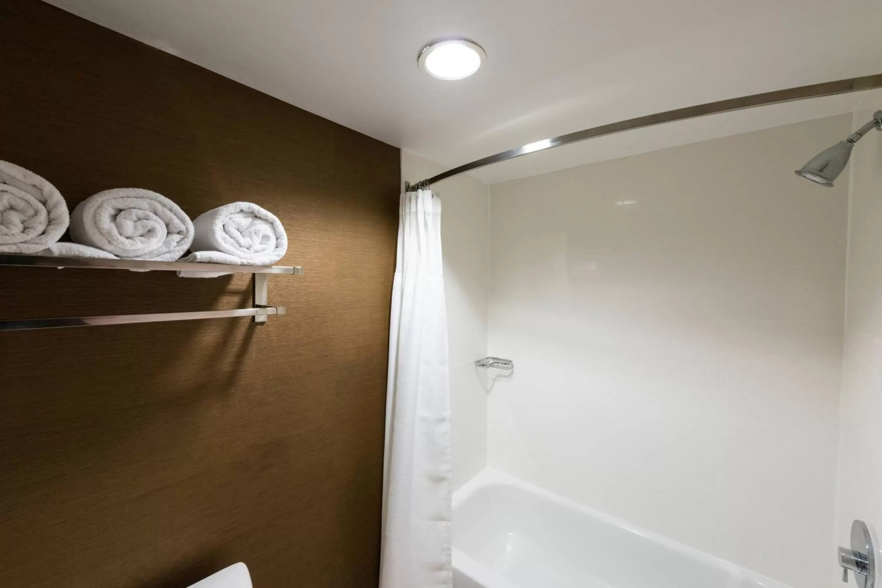 Bathroom in Fairfield Inn & Suites by Marriott Fort Myers Cape Coral