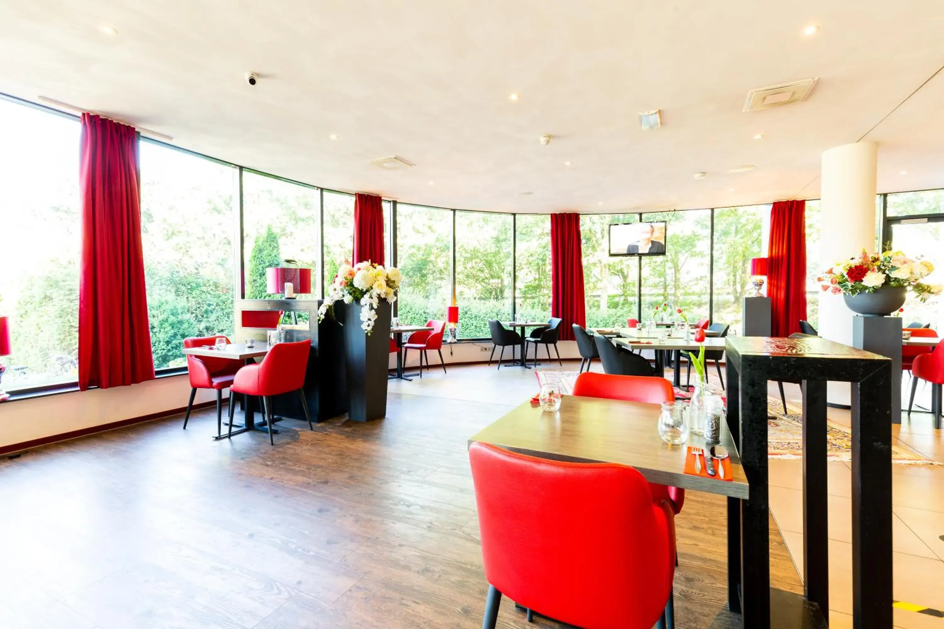 Restaurant/places to eat in Bastion Hotel Roosendaal