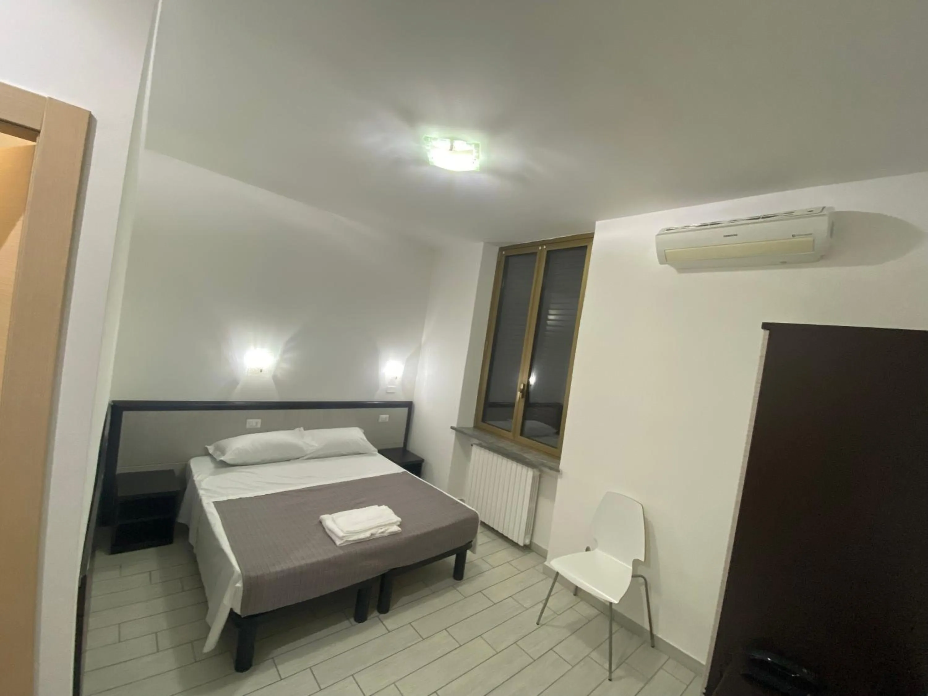 Bedroom, Bed in HOTEL Poma