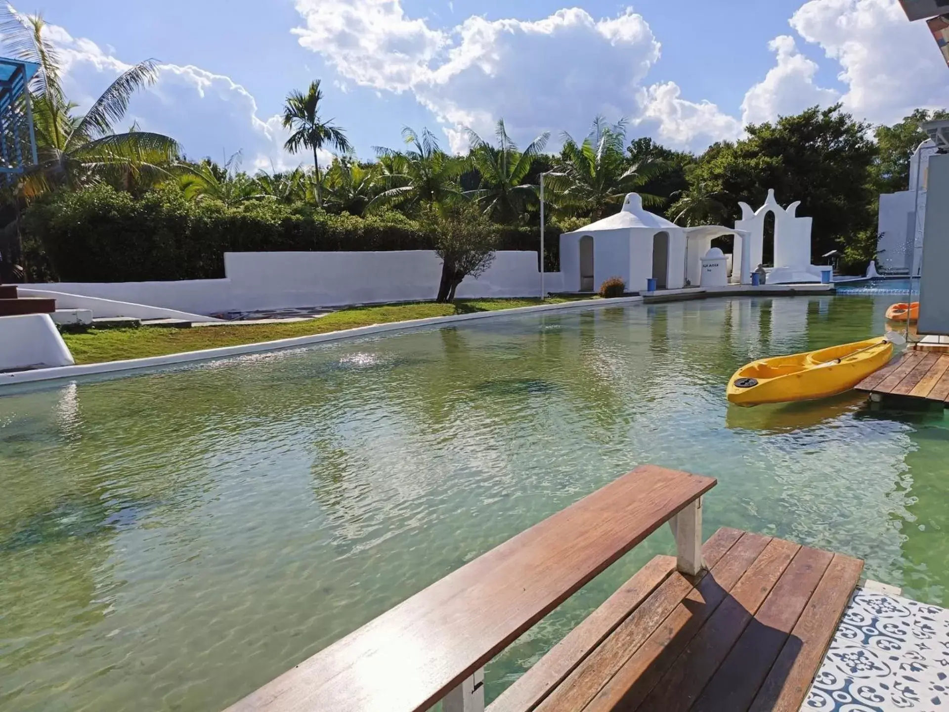 Balcony/Terrace, Swimming Pool in The Oia Pai Resort