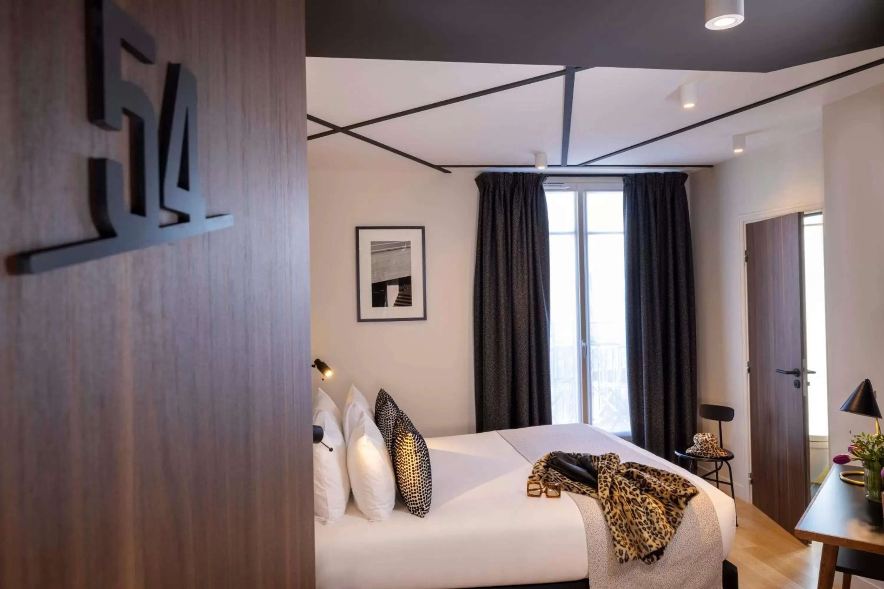 Bed in Paris Art Hotel Quartier Latin by Malone