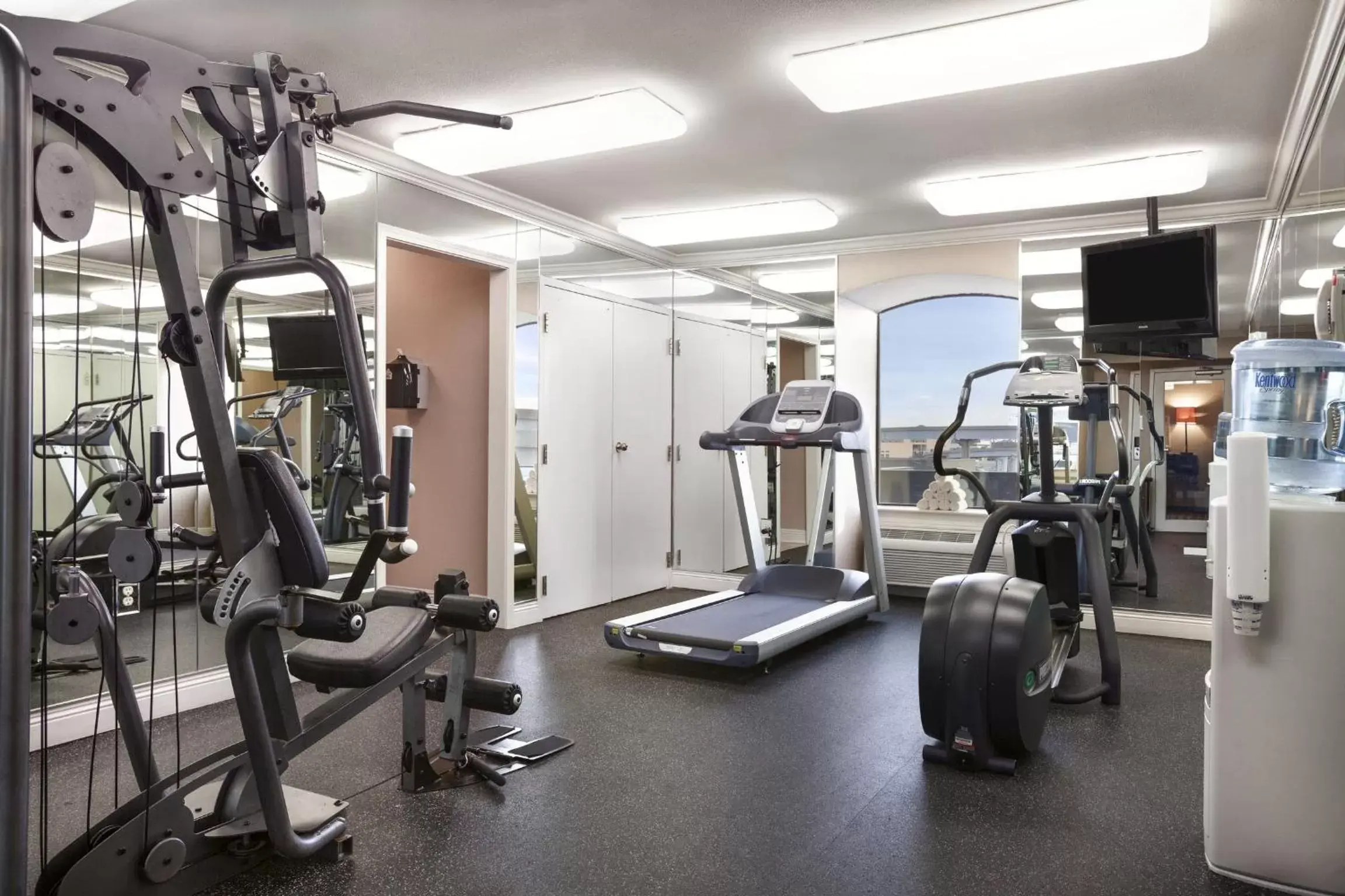 Fitness centre/facilities, Fitness Center/Facilities in Country Inn & Suites by Radisson, Metairie (New Orleans), LA