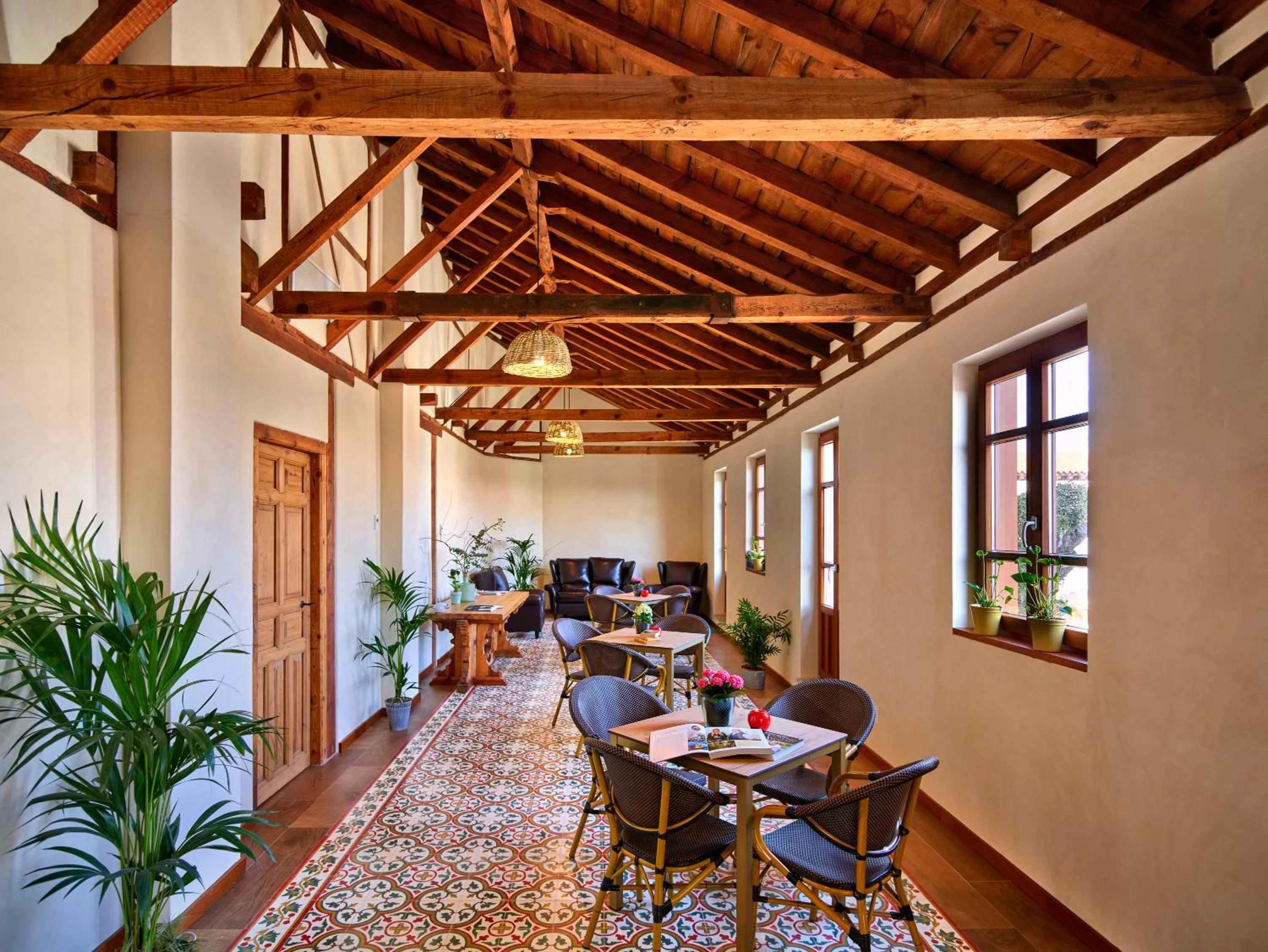 Communal lounge/ TV room in Hotel Boutique ADOLFO