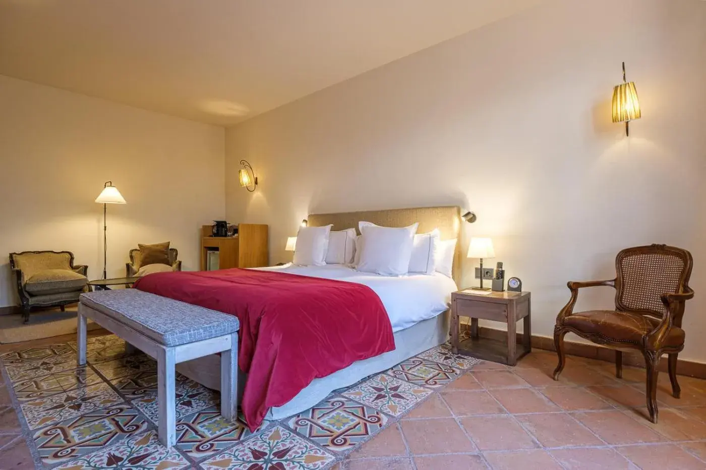 Bed in Hotel Mas La Boella