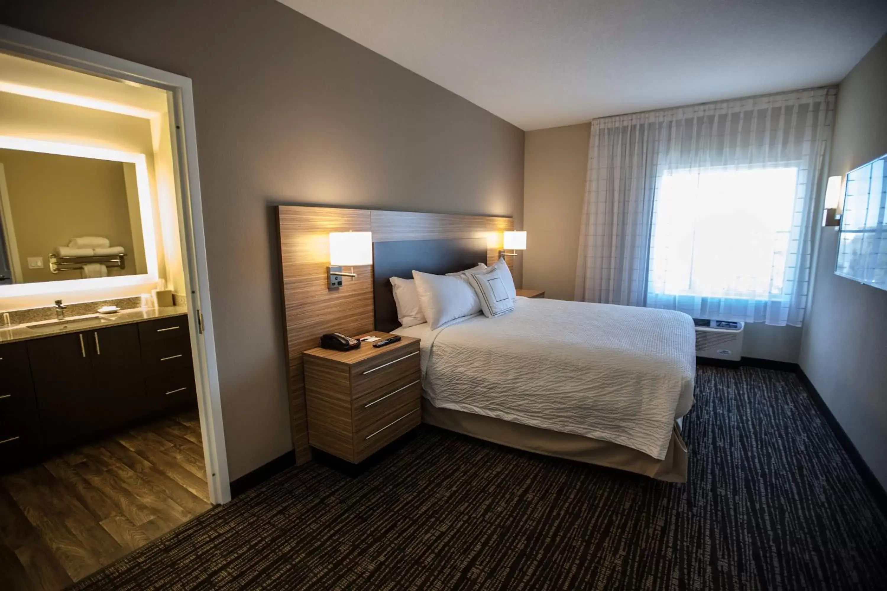 Bedroom, Bed in TownePlace Suites by Marriott Boynton Beach