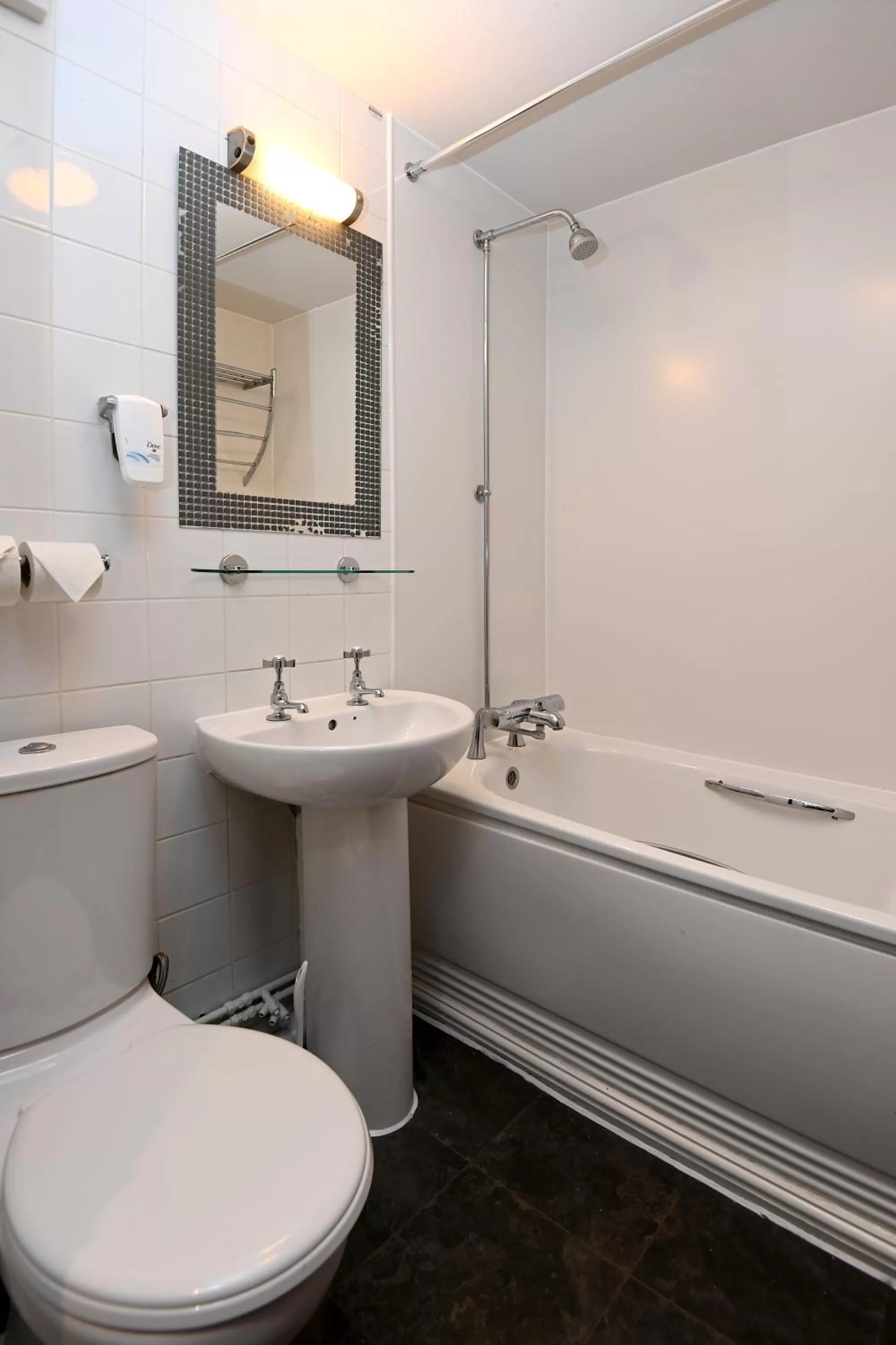 Bathroom in Swan, Thatcham by Marston's Inns