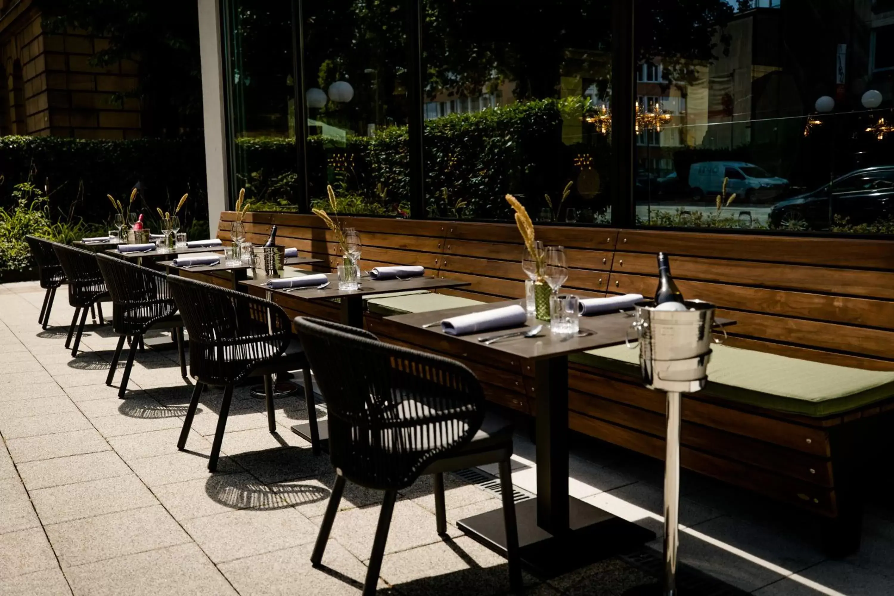 Restaurant/places to eat in Living Hotel Kanzler Restaurant/places to eat in Living Hotel Kanzler