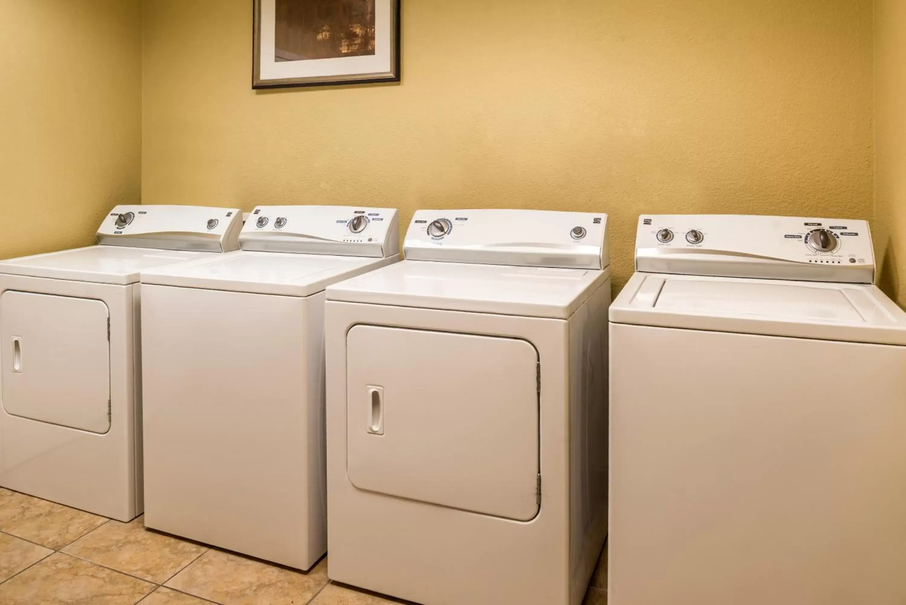 Other, Kitchen/Kitchenette in Staybridge Suites Las Cruces, an IHG Hotel