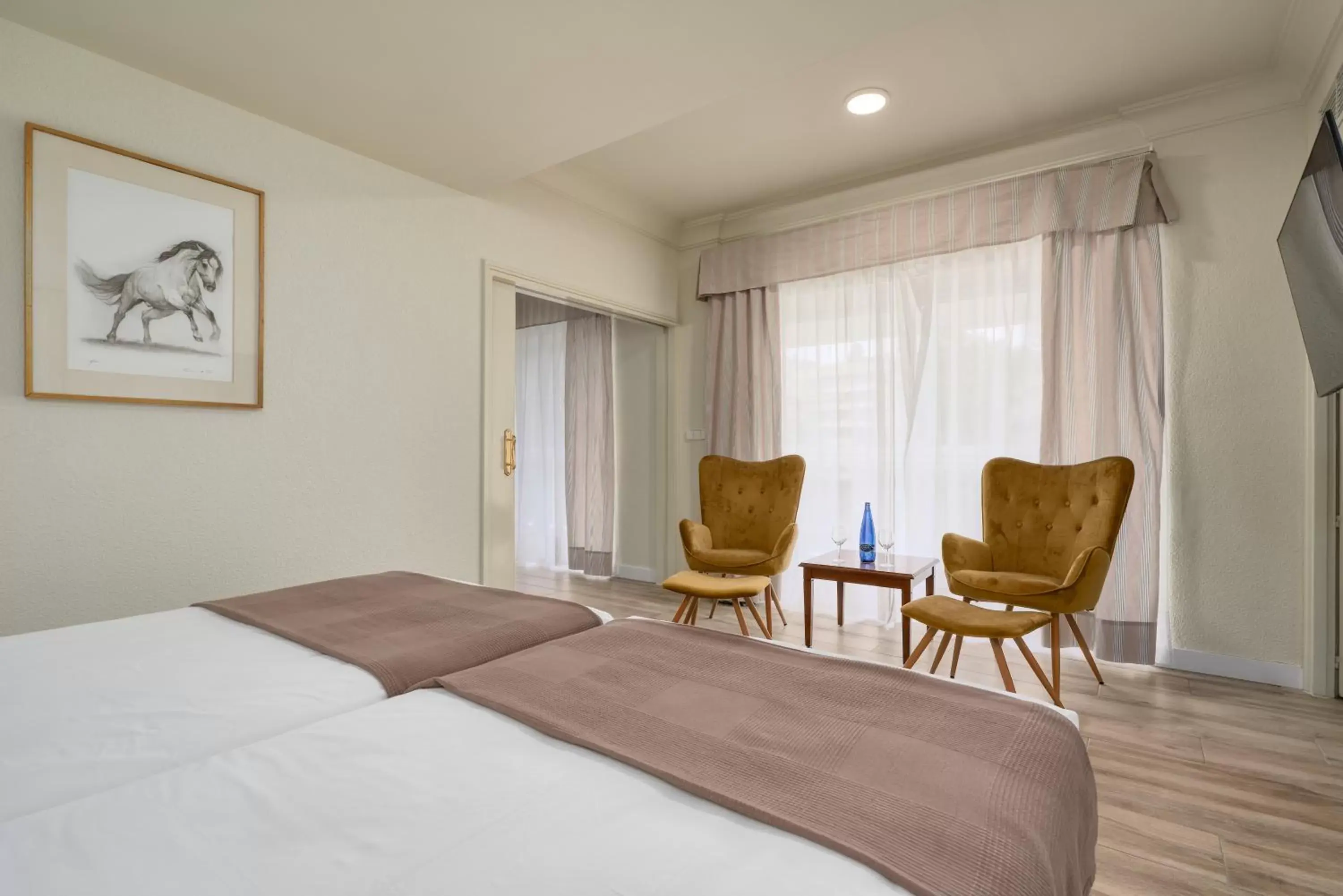 Bedroom in Hotel Jerez & Spa
