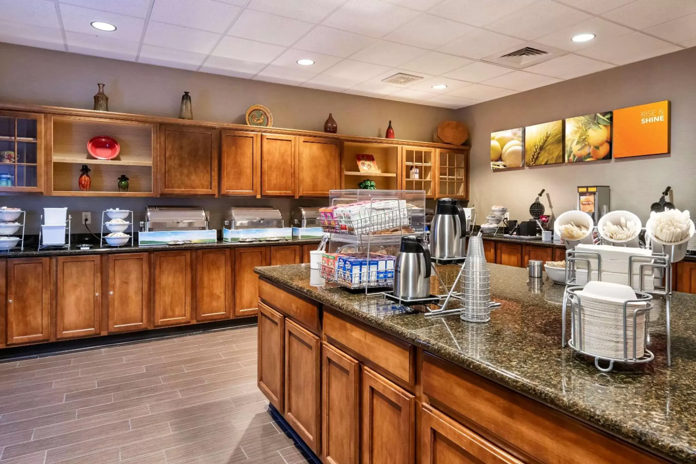 Breakfast, Restaurant/Places to Eat in Comfort Suites Goodyear-West Phoenix