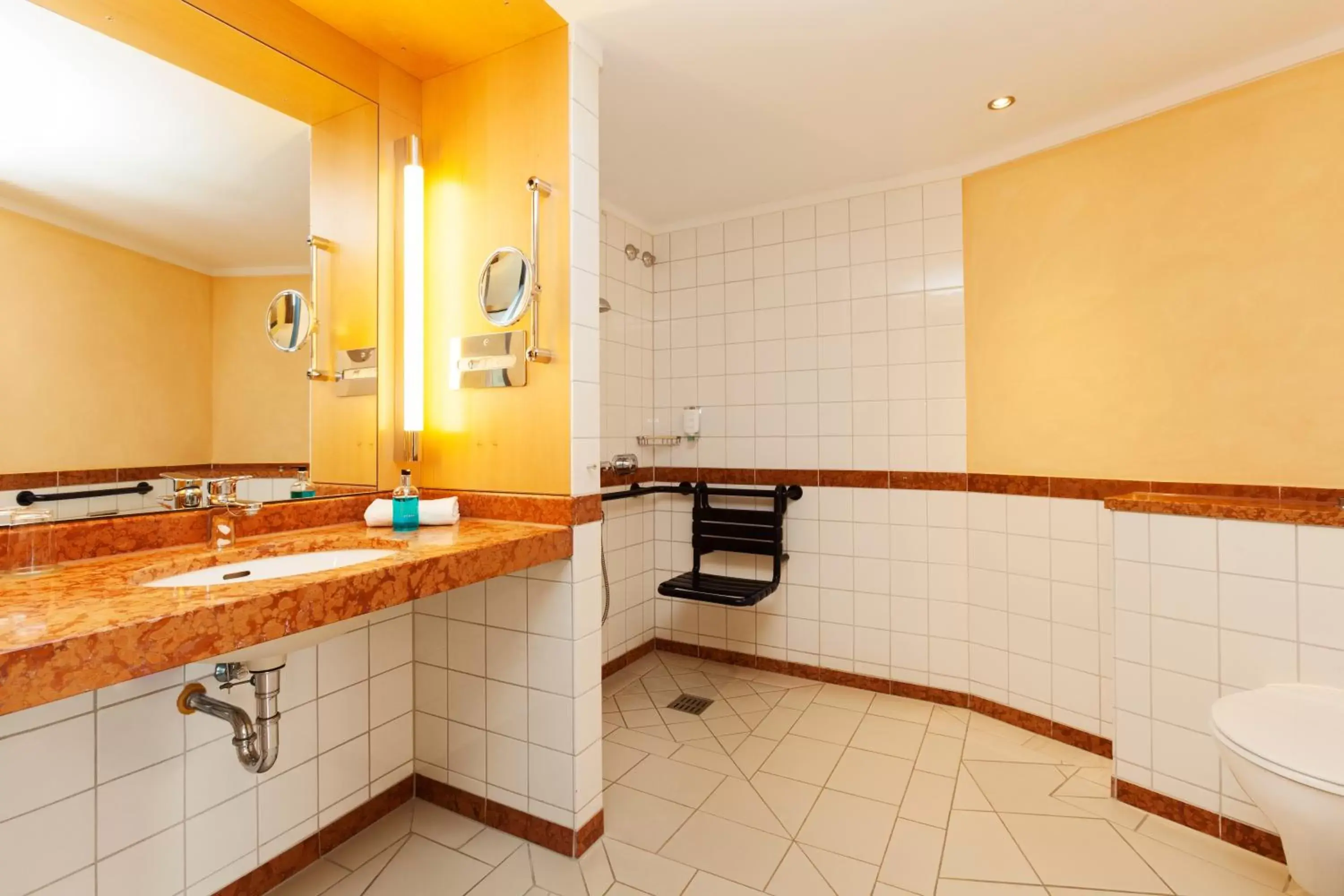 Shower, Bathroom in Vienna House by Wyndham Remarque Osnabrück