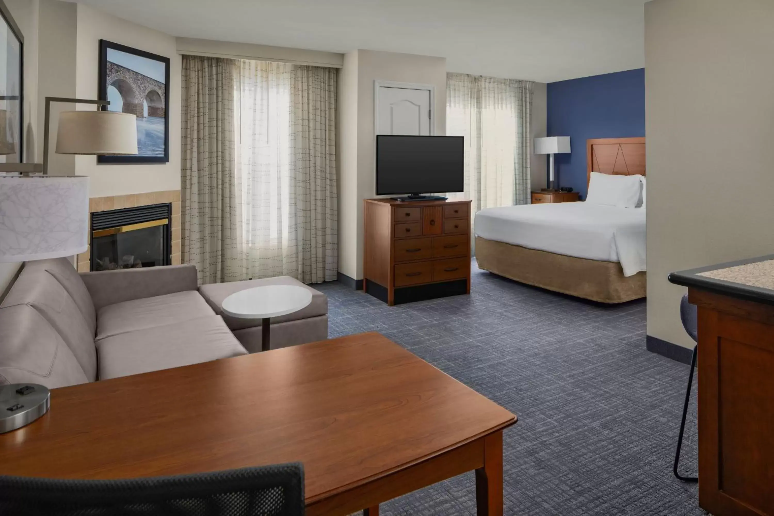 Bedroom, Seating Area in Residence Inn Manassas Battlefield Park